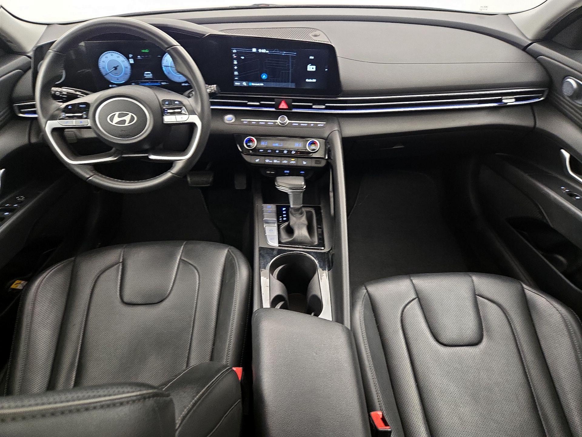 Thumbnail: 2025 Hyundai Elantra - 9