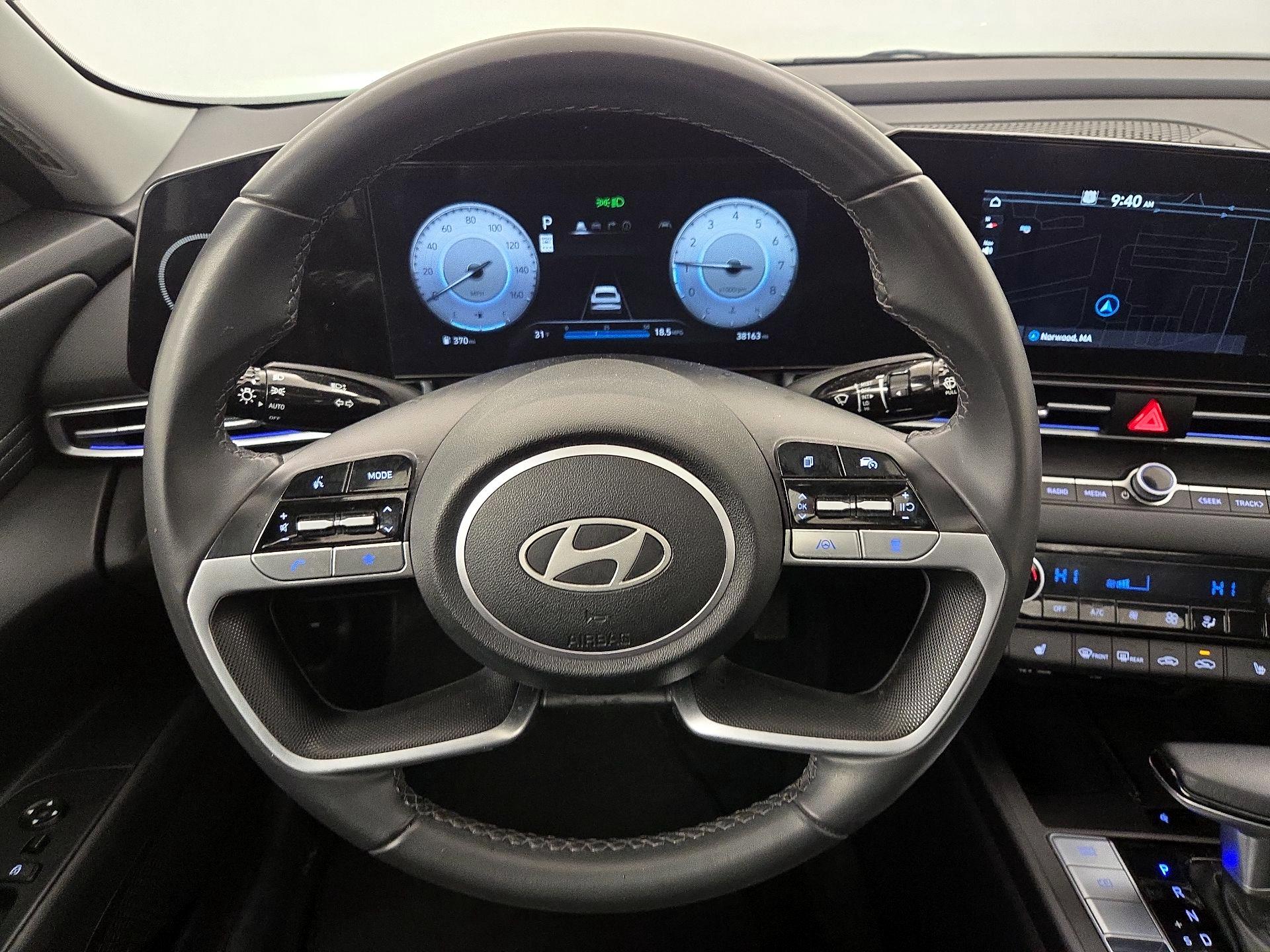 Thumbnail: 2025 Hyundai Elantra - 10