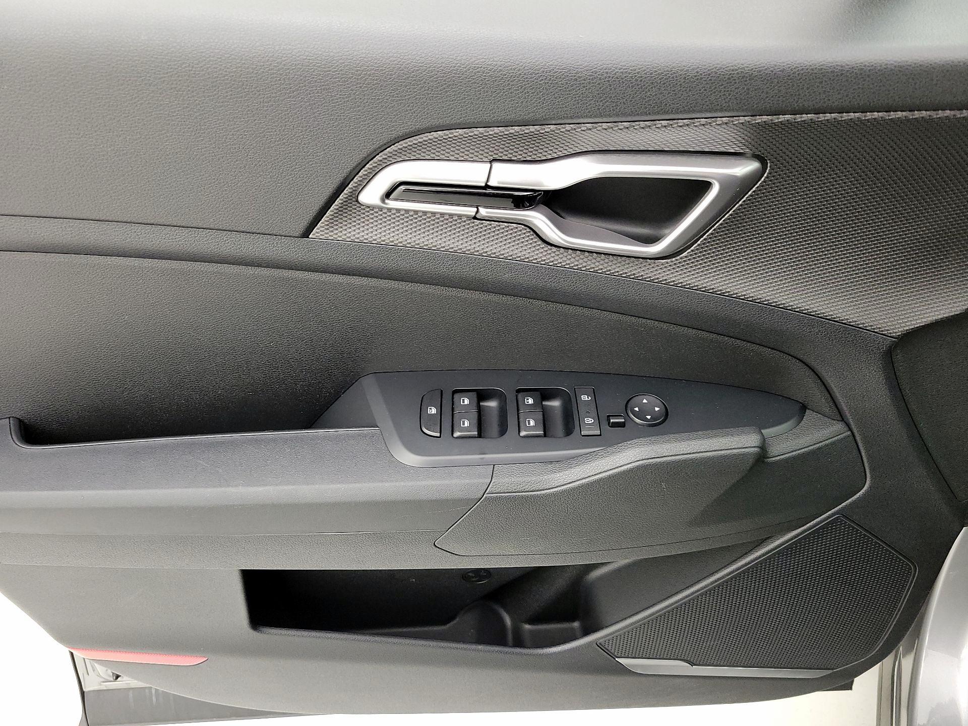 Thumbnail: 2025 Kia Sportage - 12