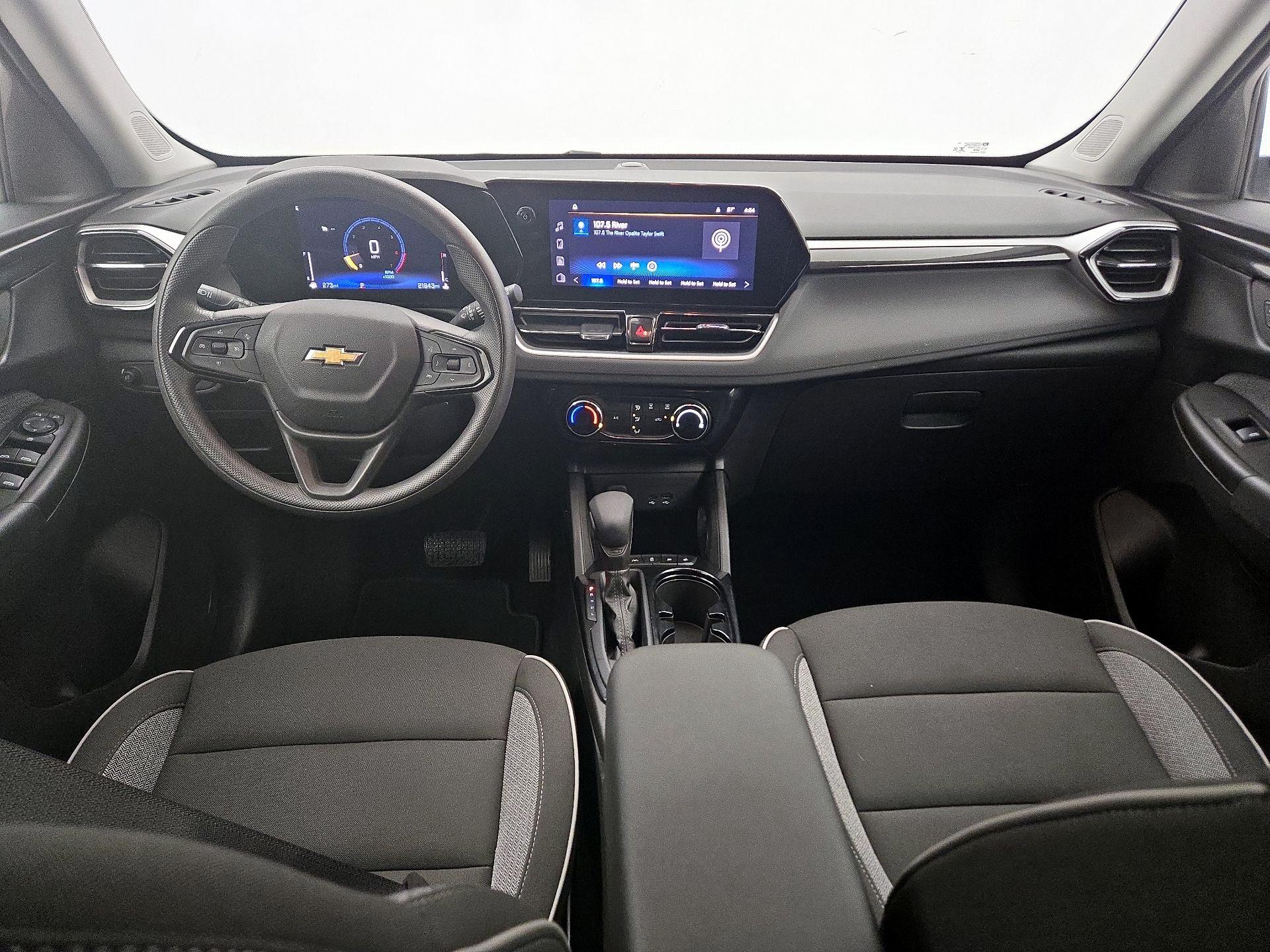 Thumbnail: 2025 Chevrolet TrailBlazer - 9