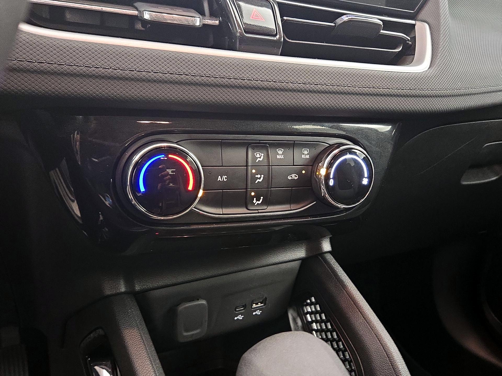 Thumbnail: 2025 Chevrolet TrailBlazer - 16