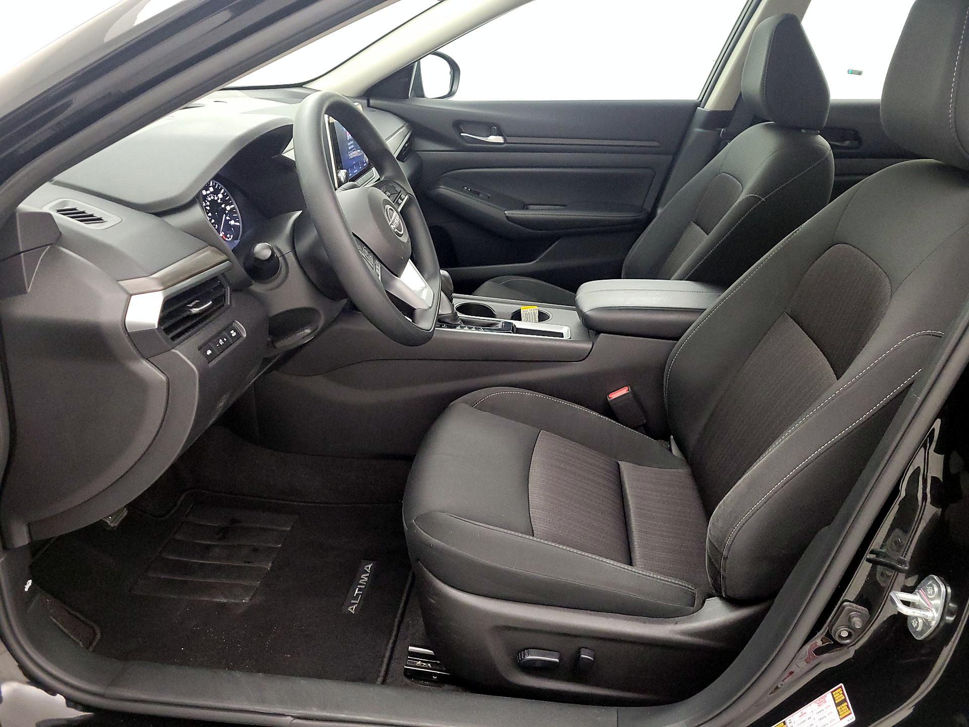Thumbnail: 2025 Nissan Altima - 11