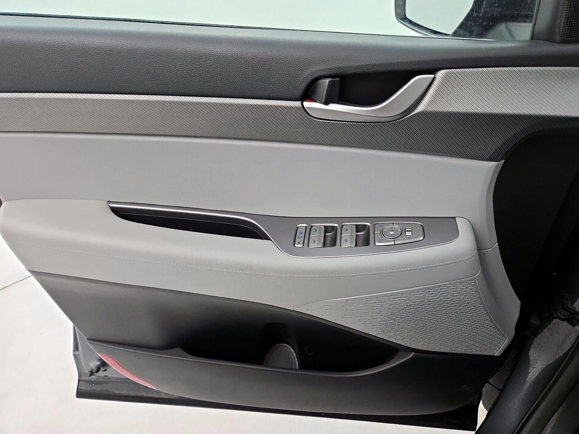 Thumbnail: 2025 Hyundai Palisade - 12