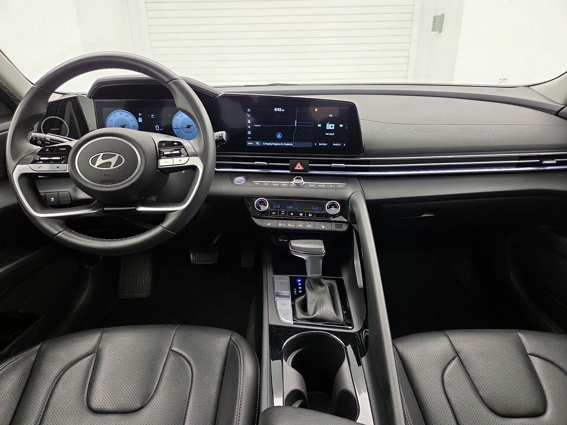 Thumbnail: 2025 Hyundai Elantra - 9