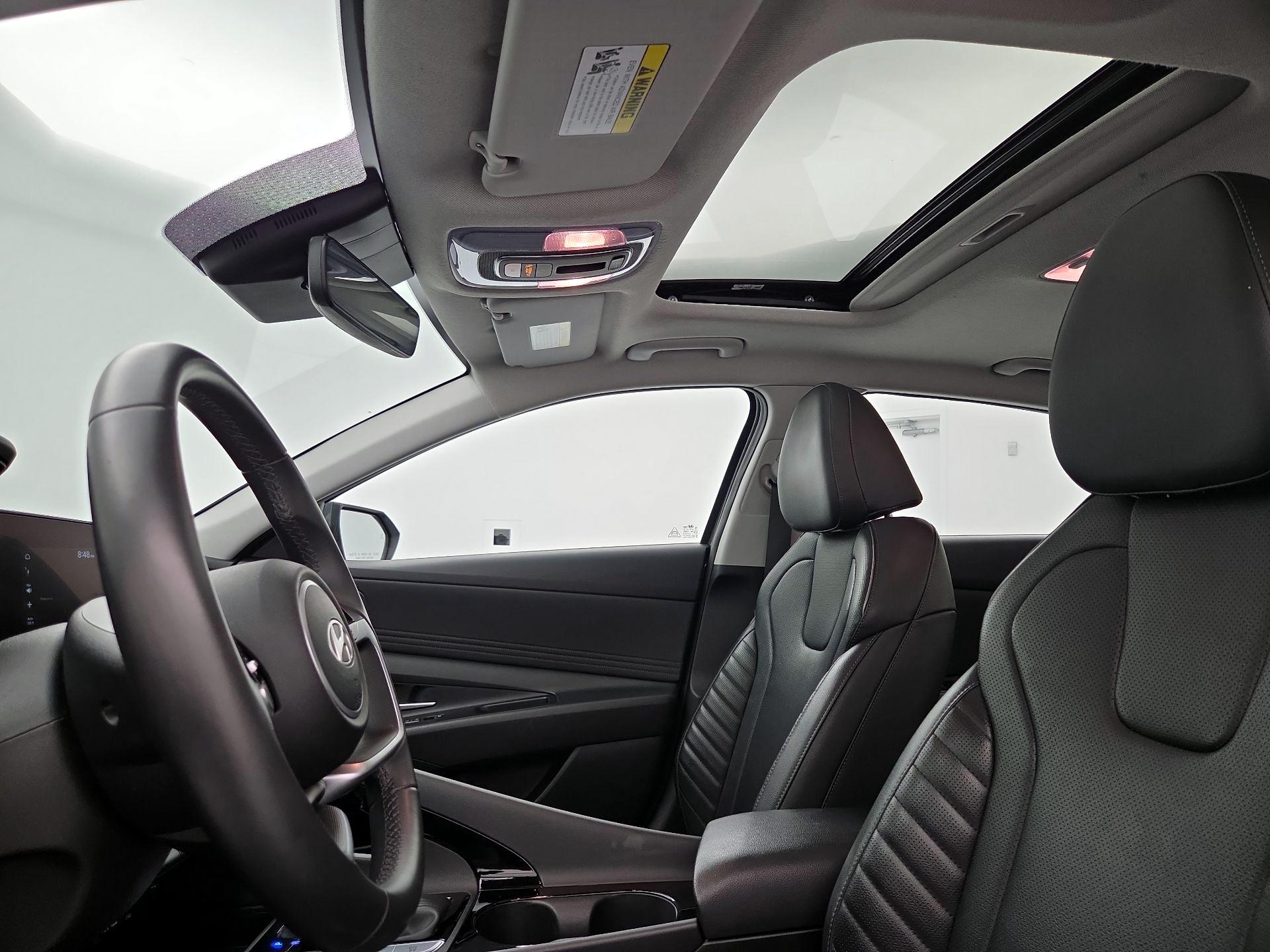 Thumbnail: 2025 Hyundai Elantra - 20
