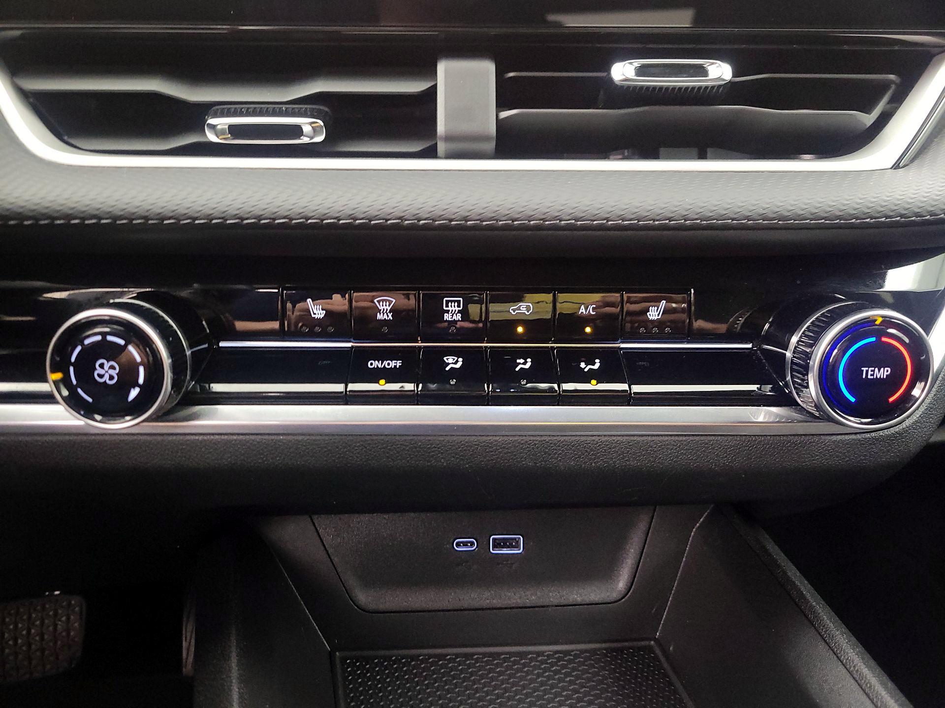 Thumbnail: 2025 Chevrolet Equinox - 17