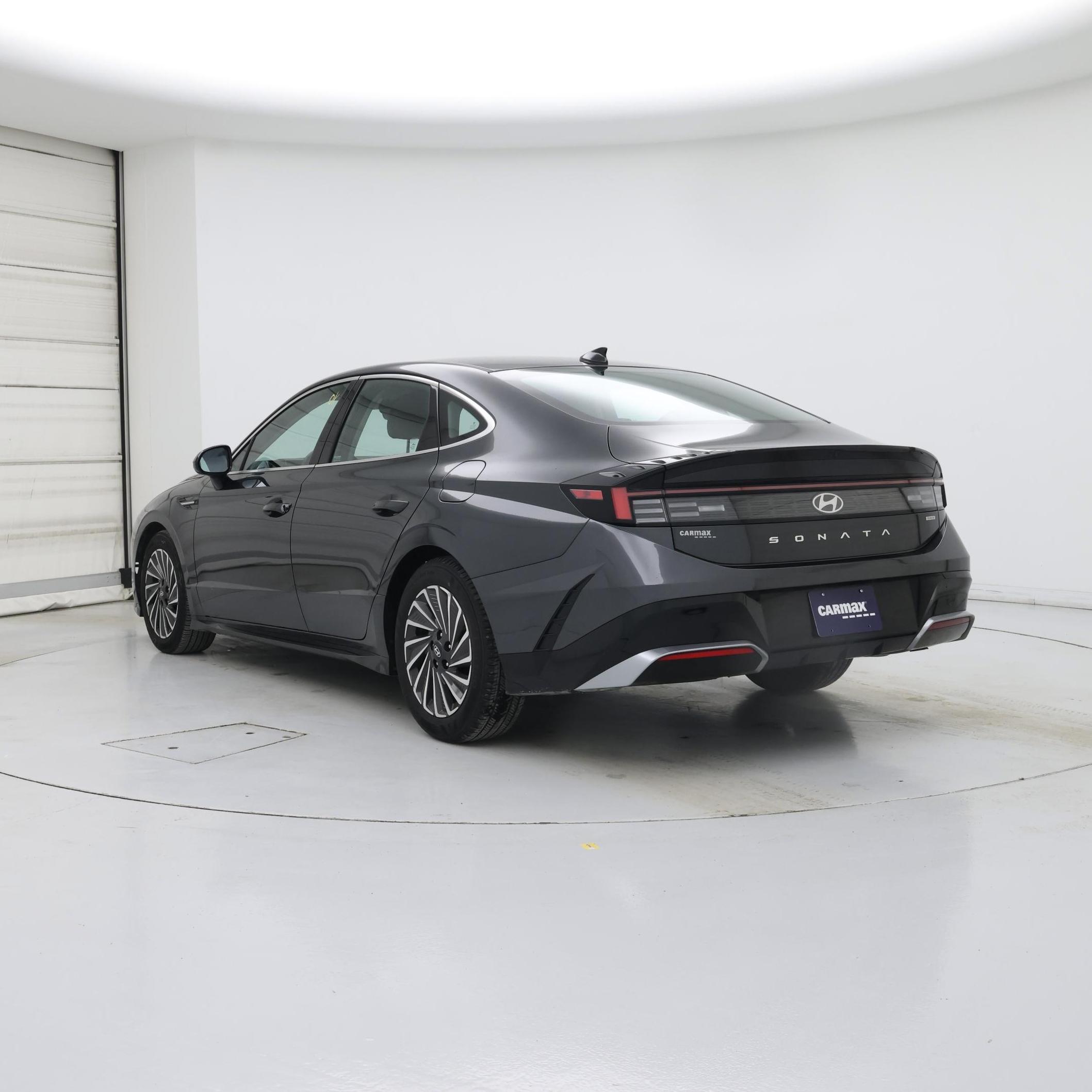 Thumbnail: 2025 Hyundai Sonata - 2