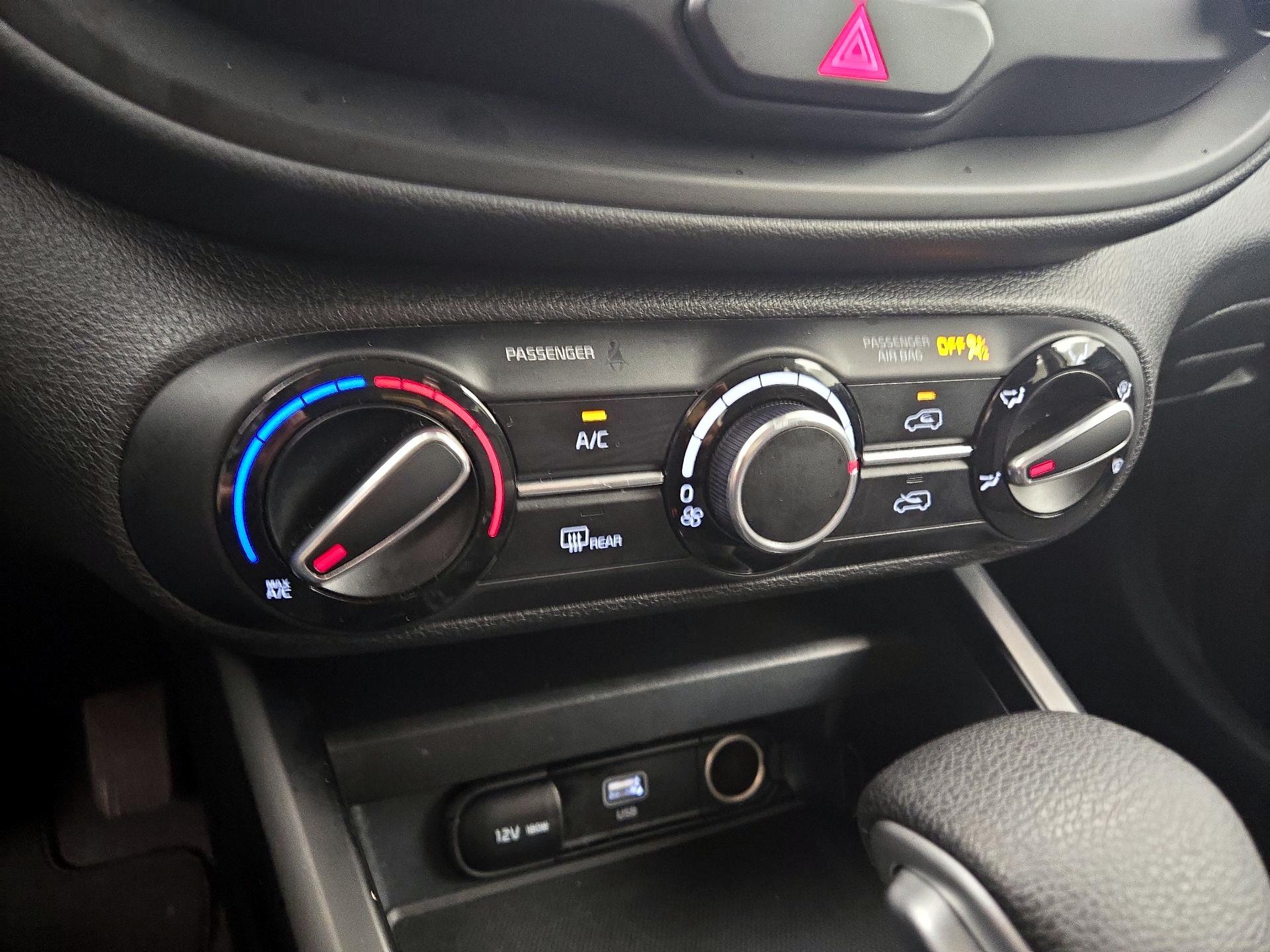 Thumbnail: 2025 Kia Soul - 16