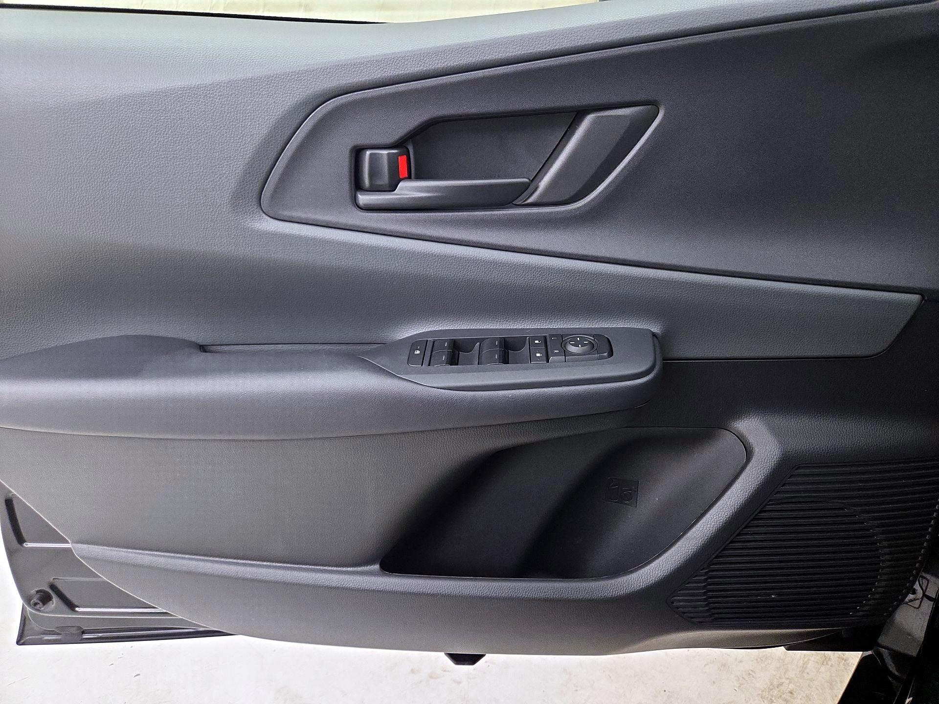 Thumbnail: 2025 Toyota Prius - 12