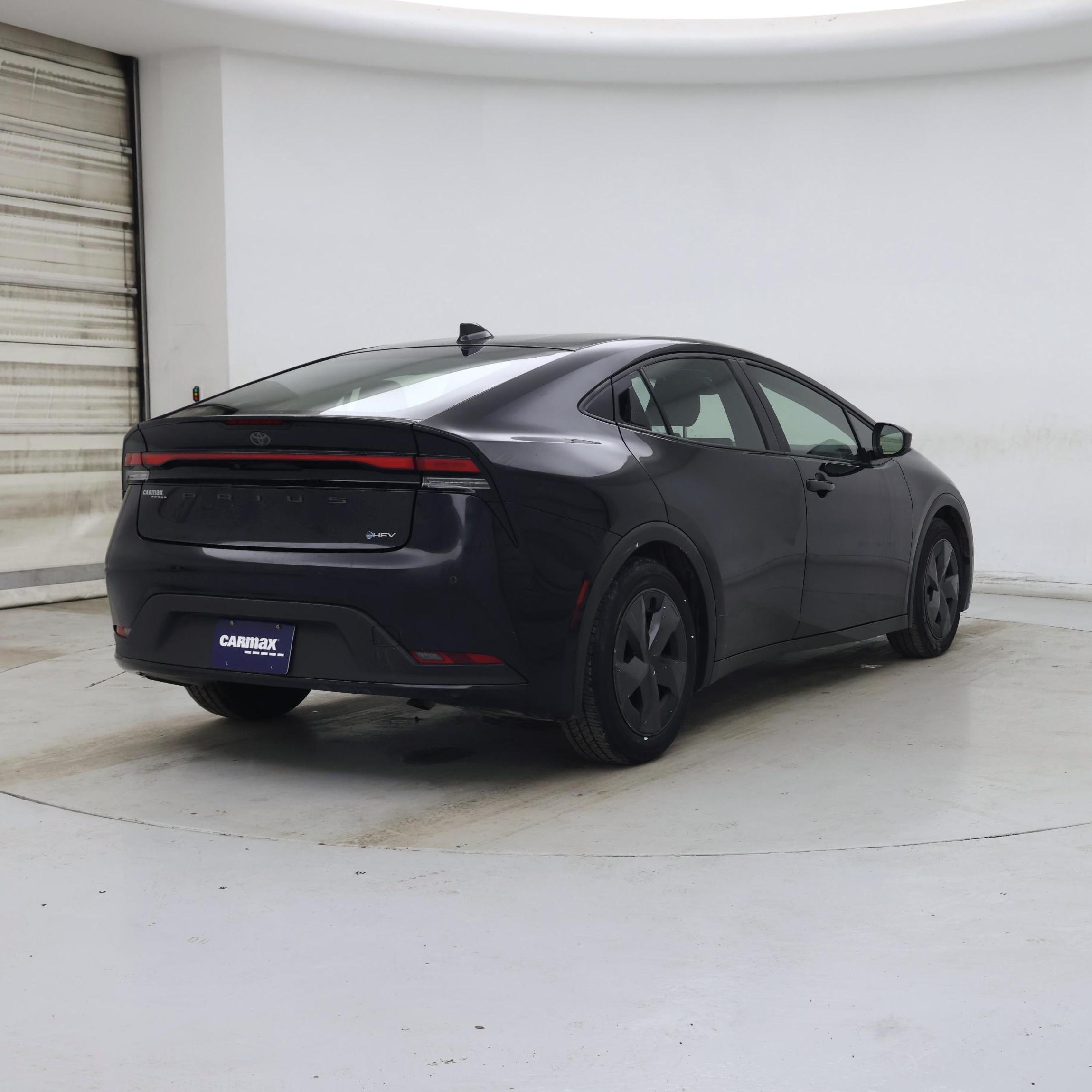 Thumbnail: 2025 Toyota Prius - 8