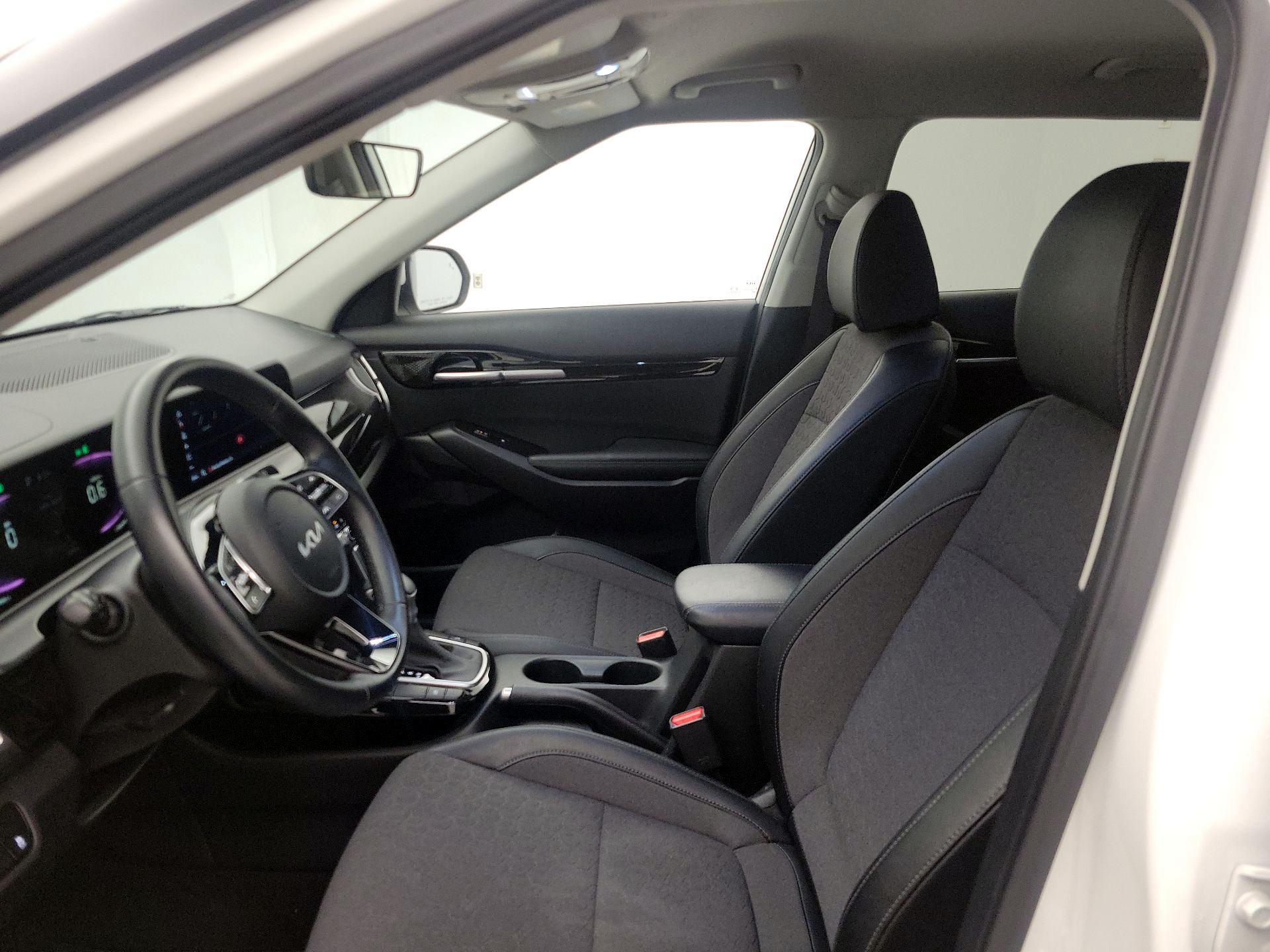 Thumbnail: 2025 Kia Seltos - 11