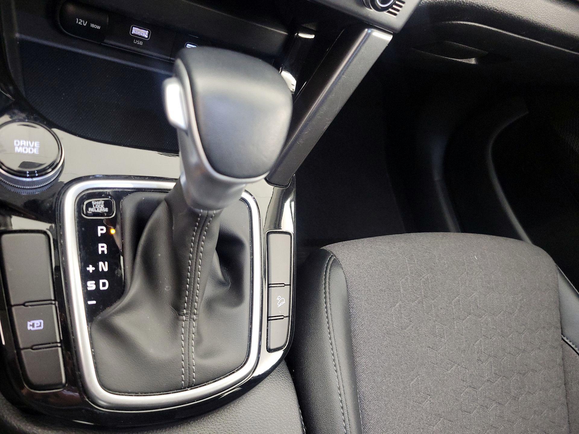 Thumbnail: 2025 Kia Seltos - 18