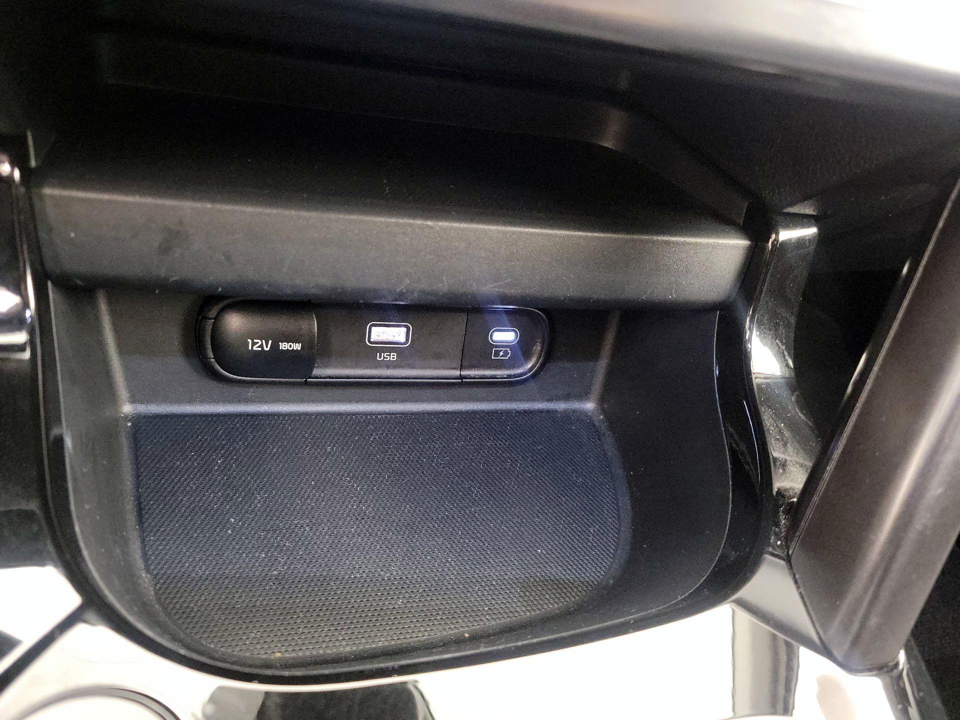 Thumbnail: 2025 Kia Seltos - 19