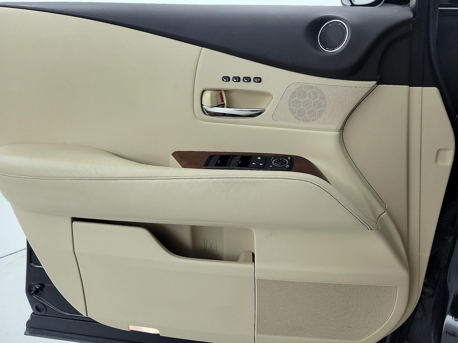 Thumbnail: 2014 Lexus RX - 12