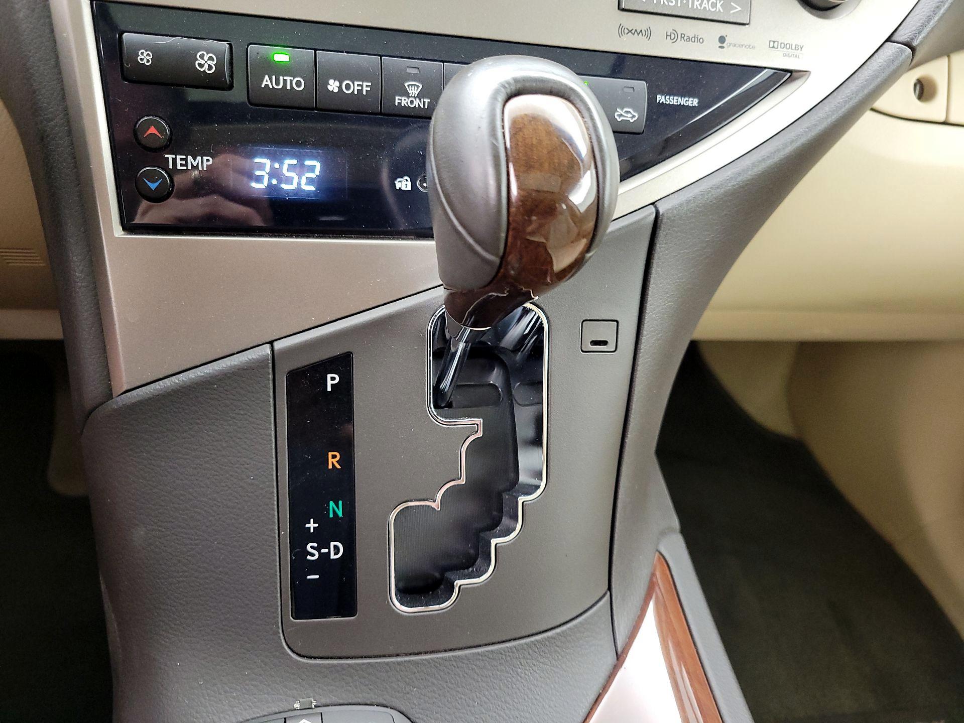 Thumbnail: 2014 Lexus RX - 18