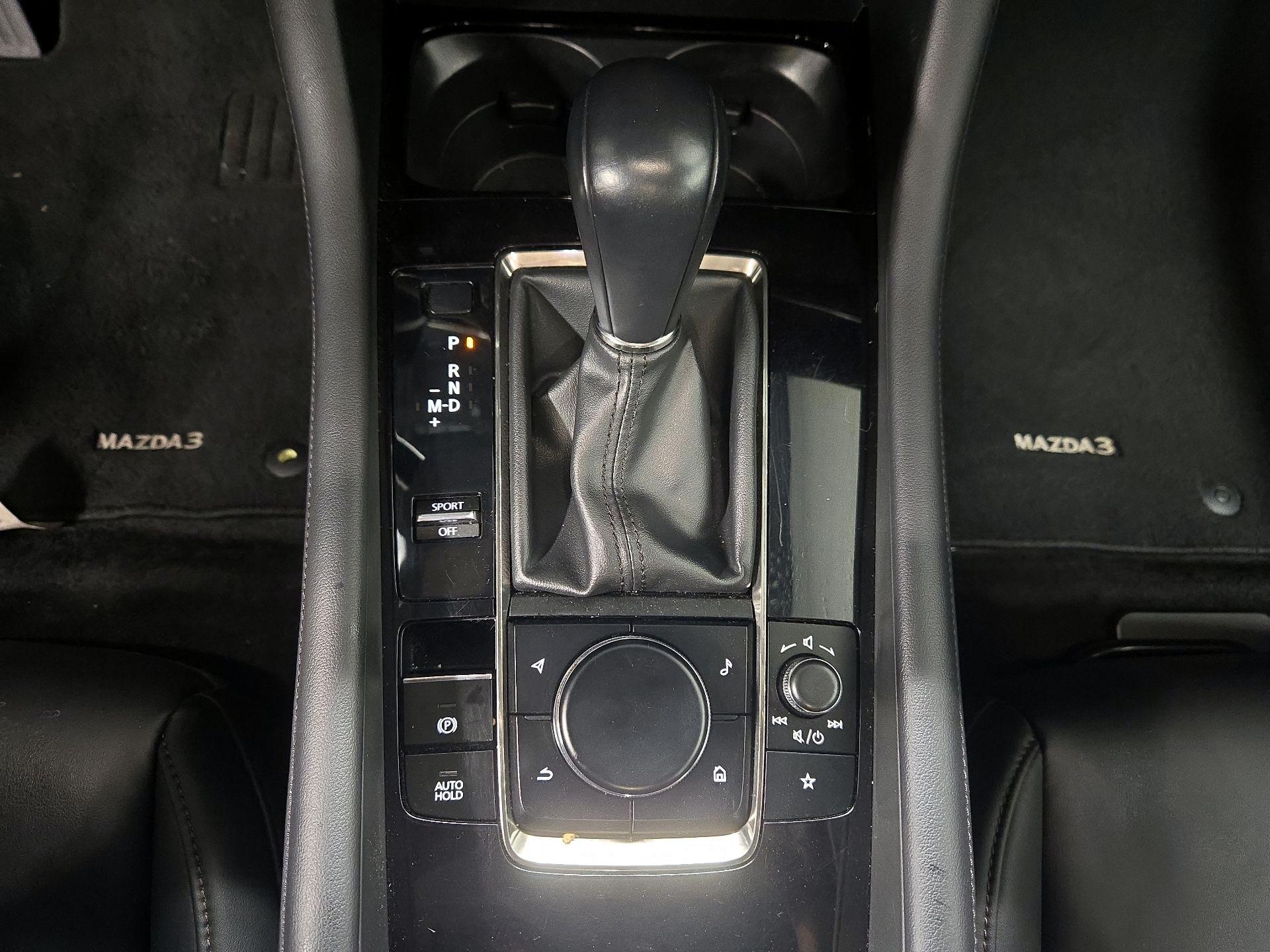 Thumbnail: 2025 Mazda Mazda3 - 17