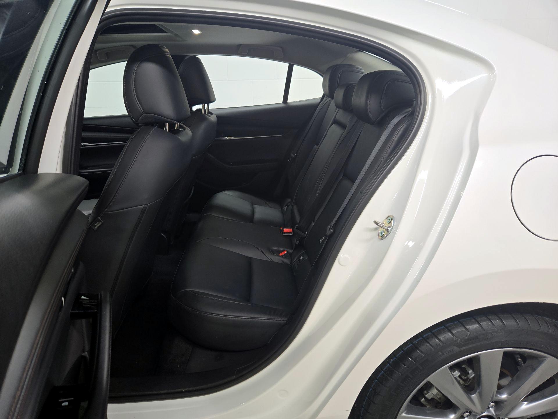 Thumbnail: 2025 Mazda Mazda3 - 20