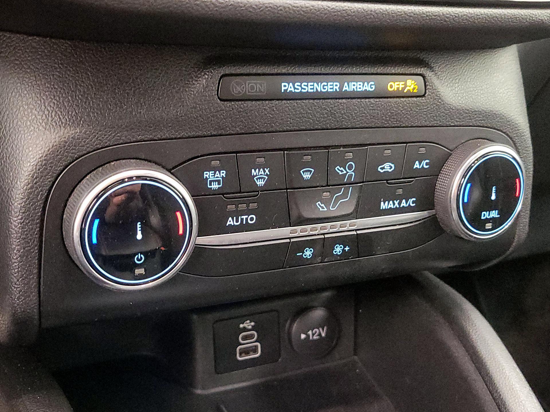 Thumbnail: 2024 Ford Escape - 16