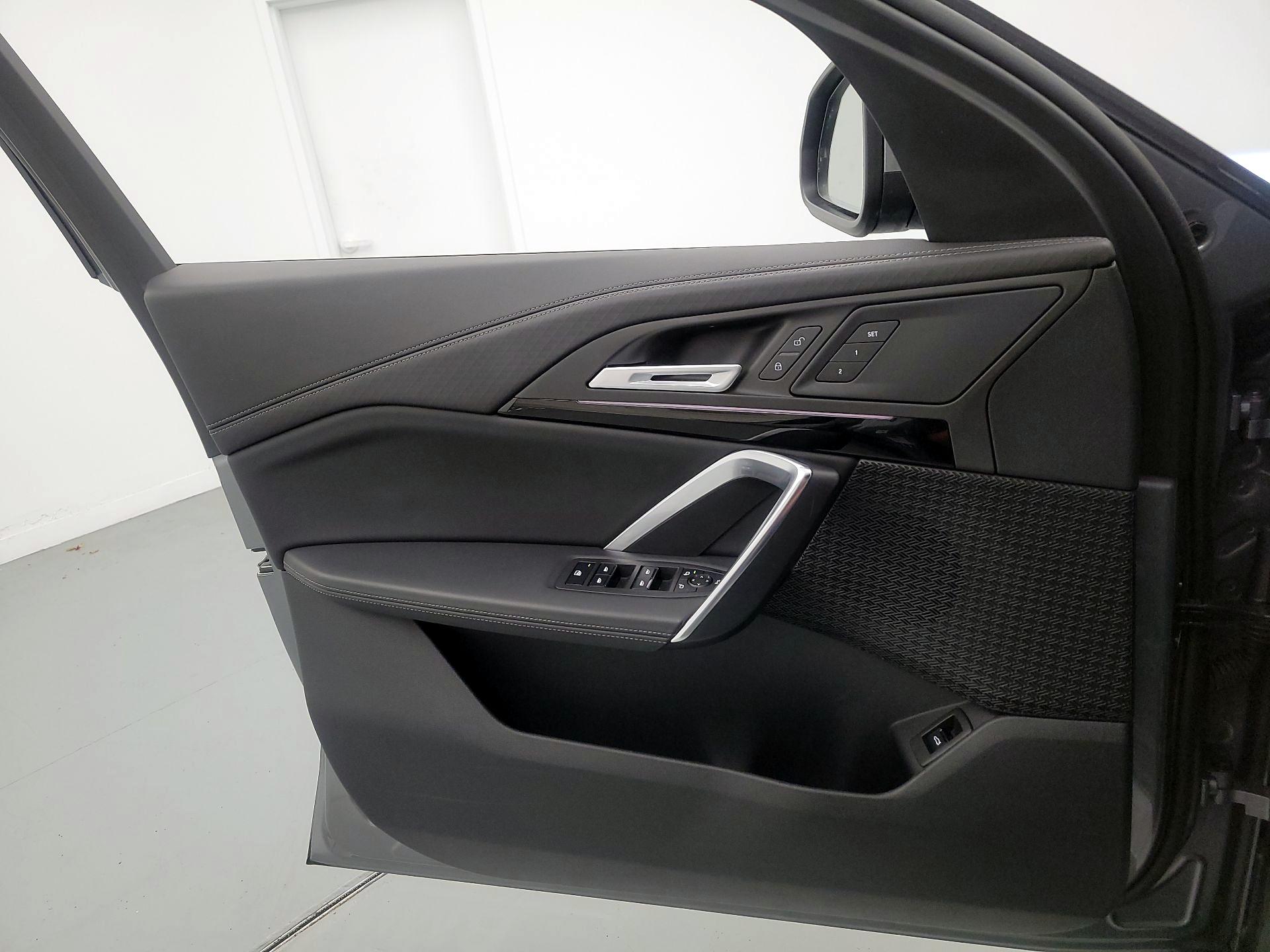 Thumbnail: 2025 BMW X2 - 12