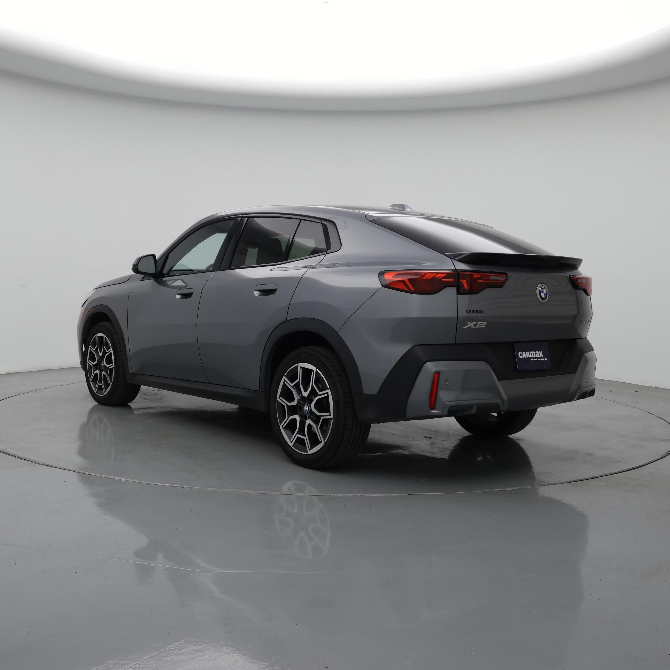 Thumbnail: 2025 BMW X2 - 2