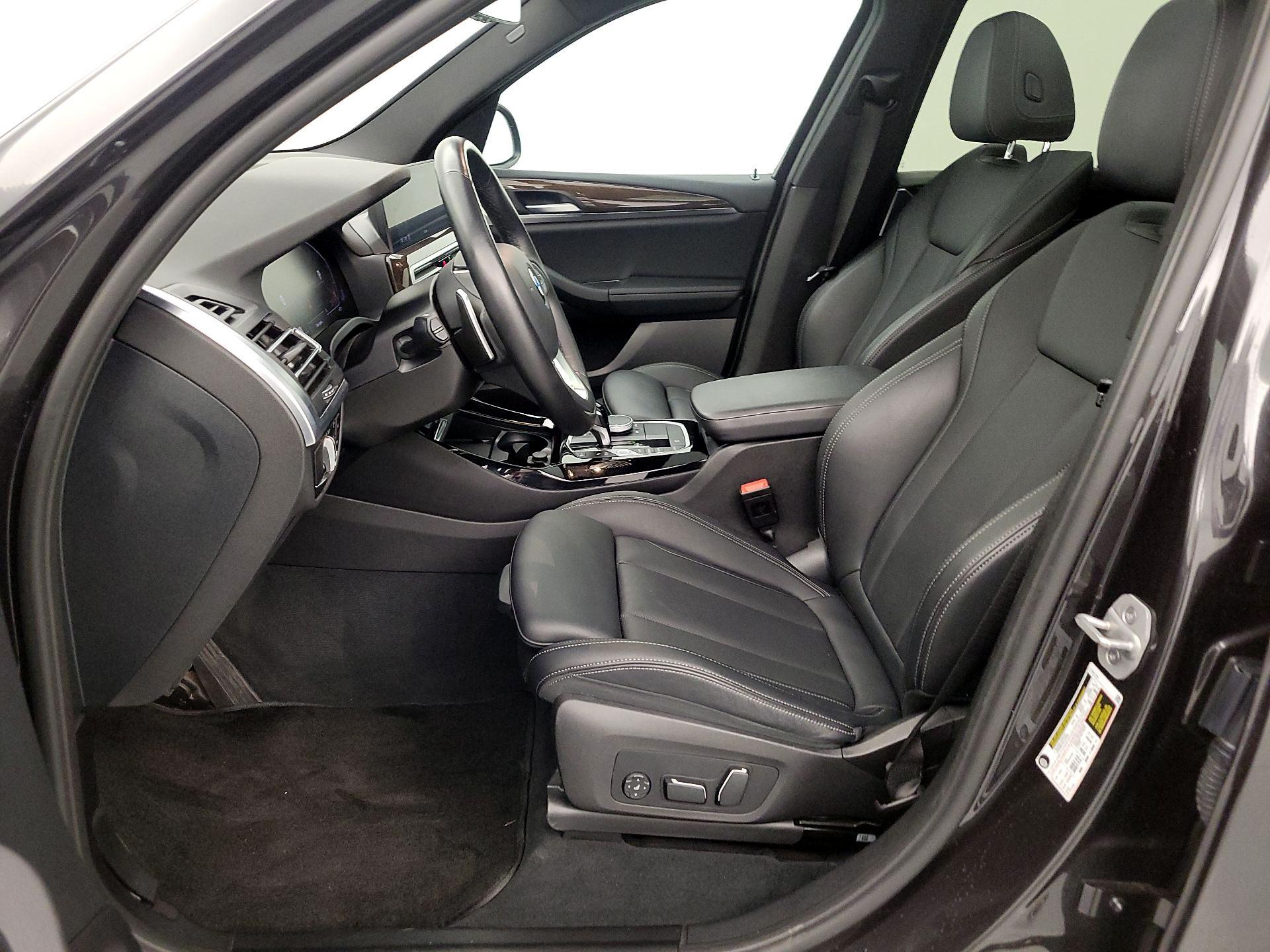 Thumbnail: 2024 BMW X3 - 11