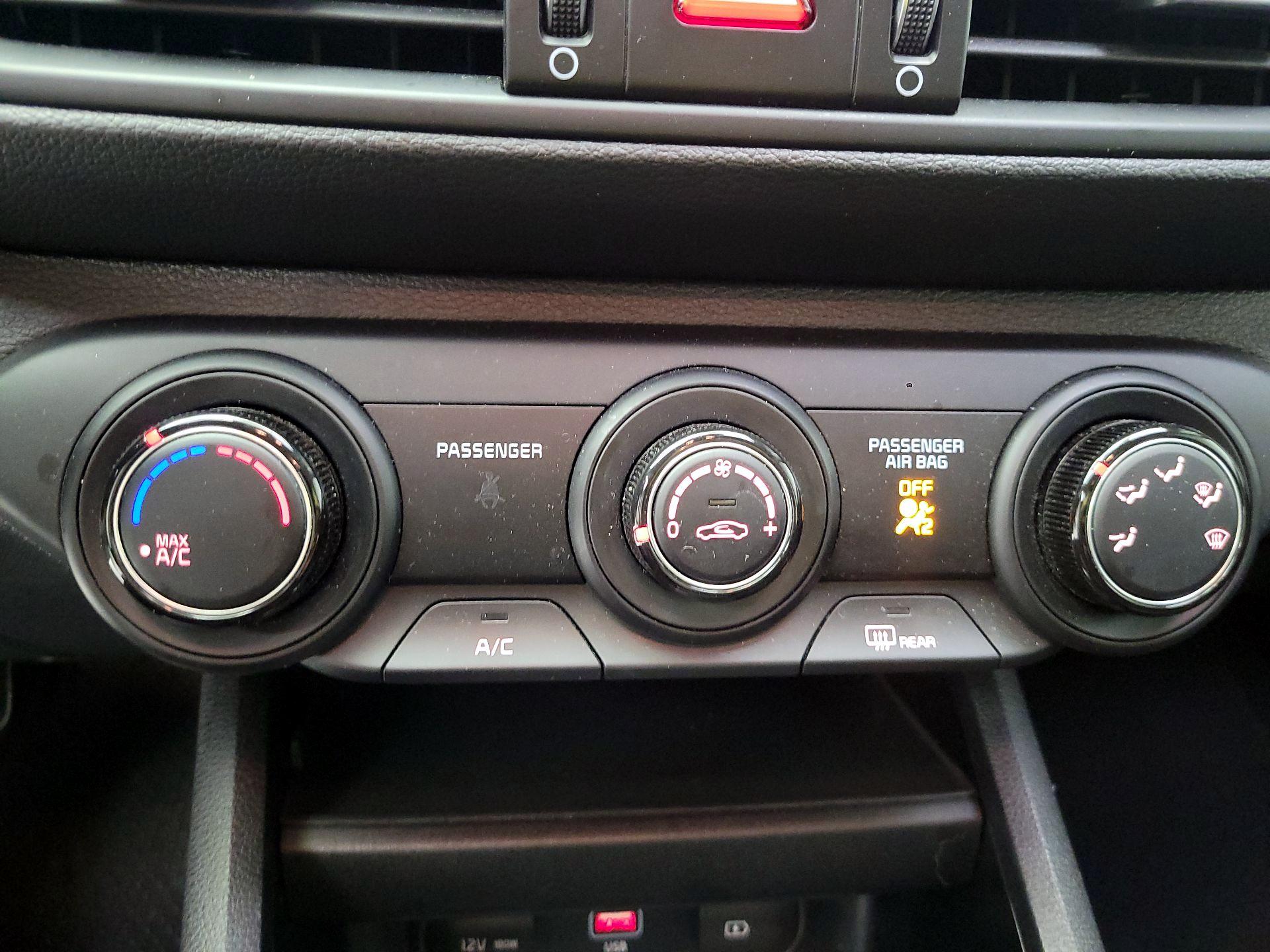 Thumbnail: 2024 Kia Forte - 14