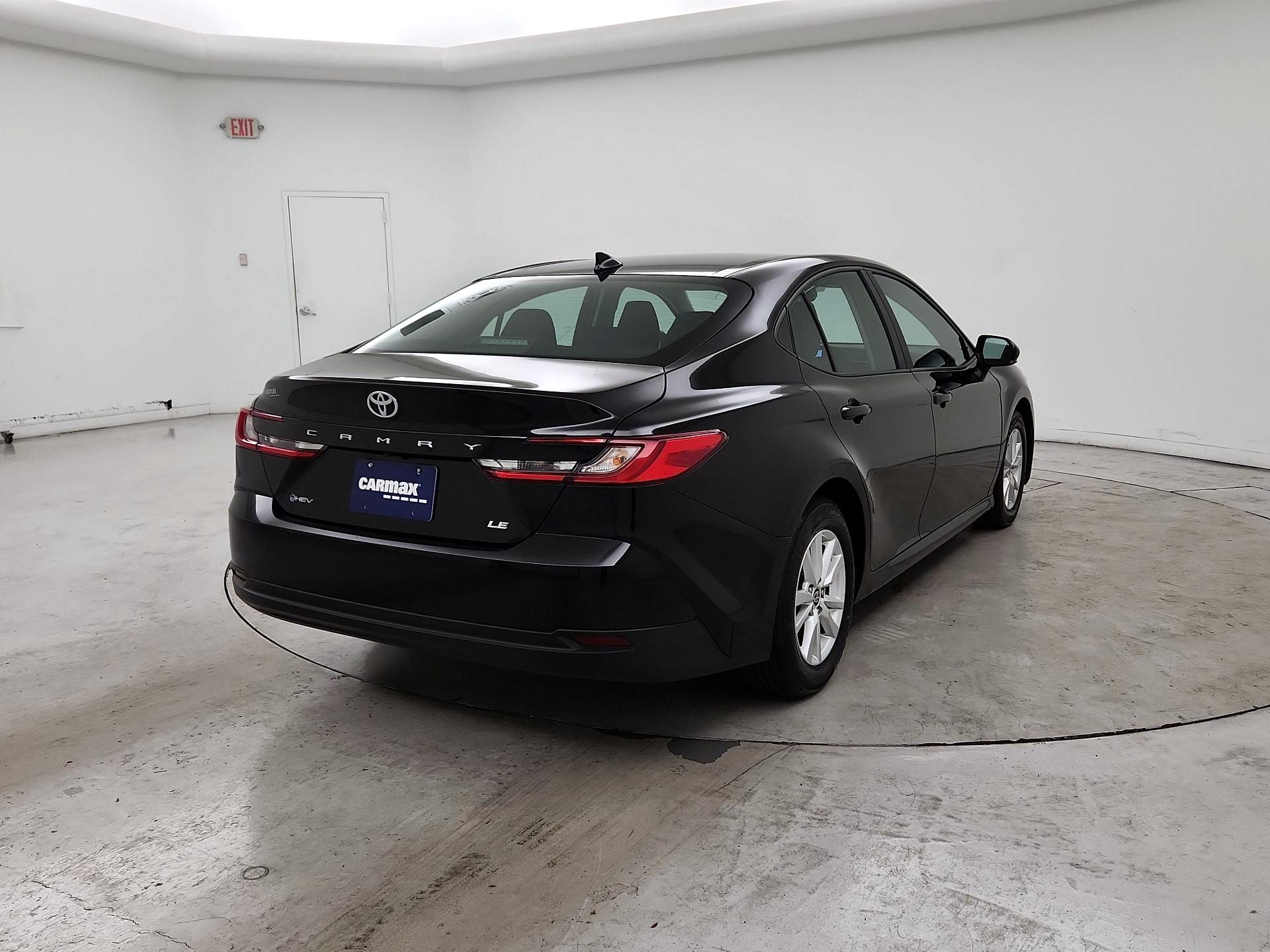 Thumbnail: 2025 Toyota Camry - 5