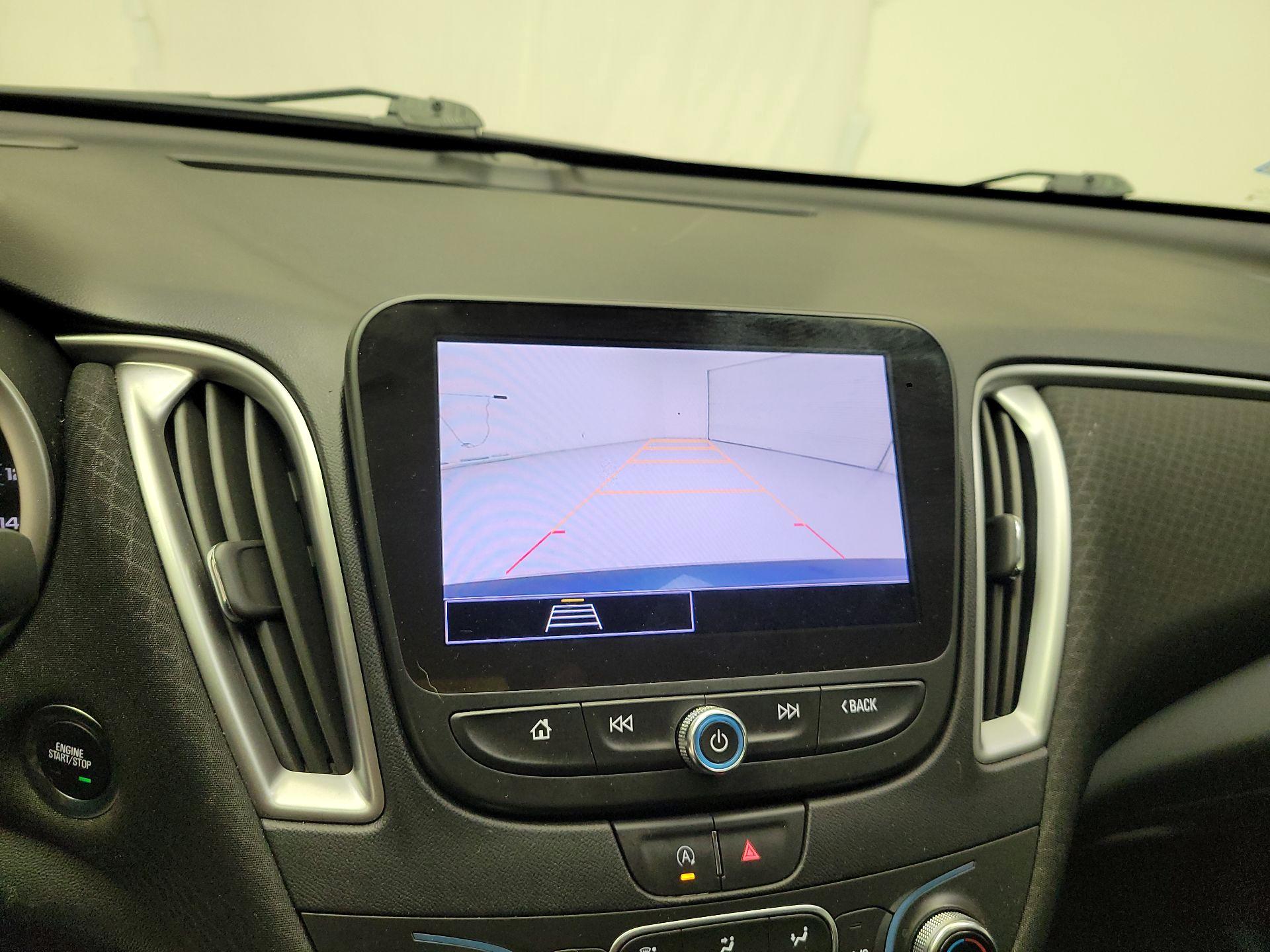 Thumbnail: 2024 Chevrolet Malibu - 12