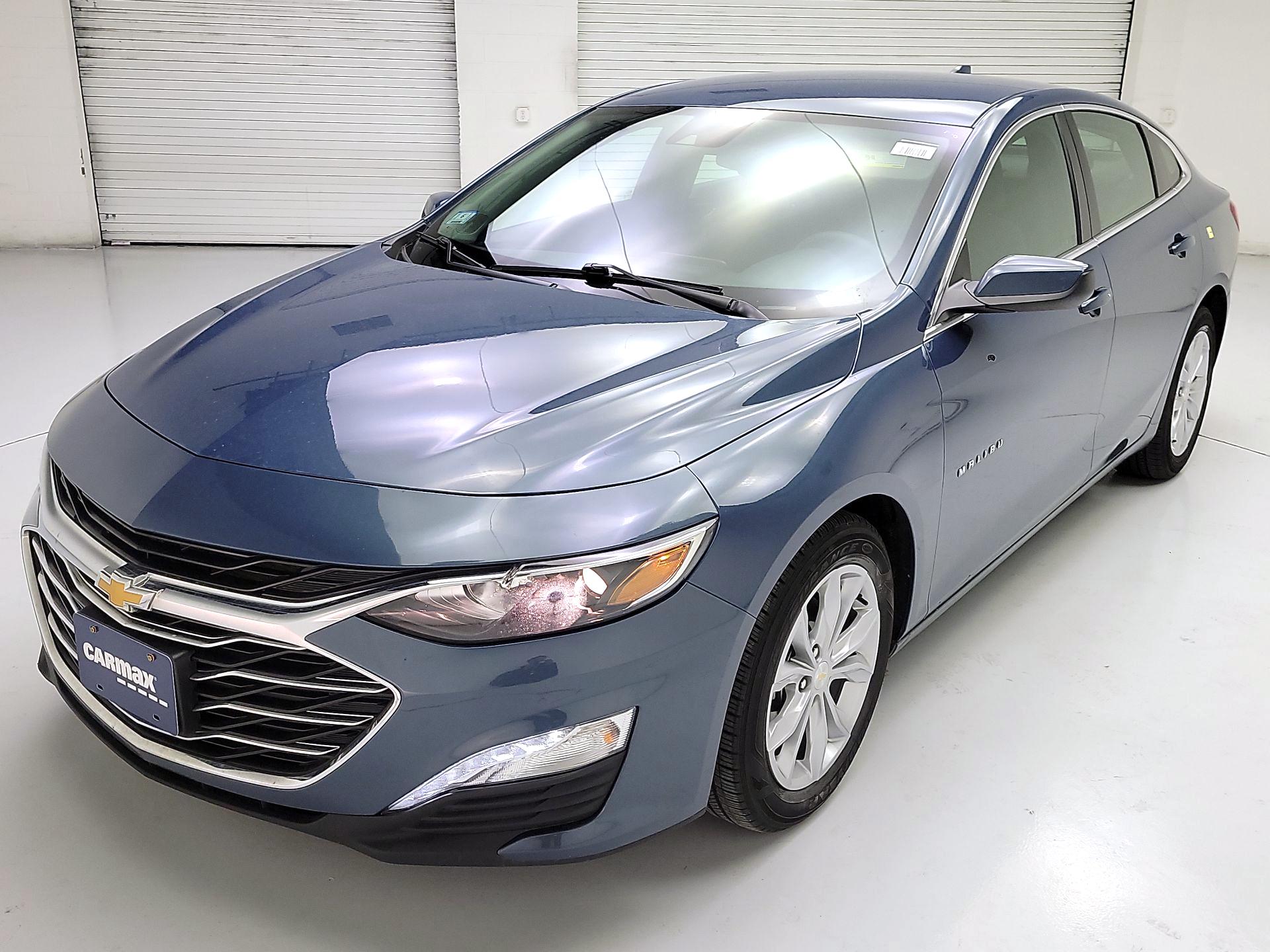 Thumbnail: 2024 Chevrolet Malibu - 3