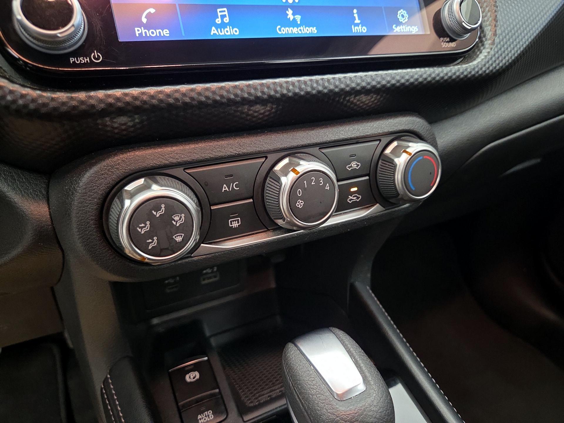 Thumbnail: 2024 Nissan Kicks - 16