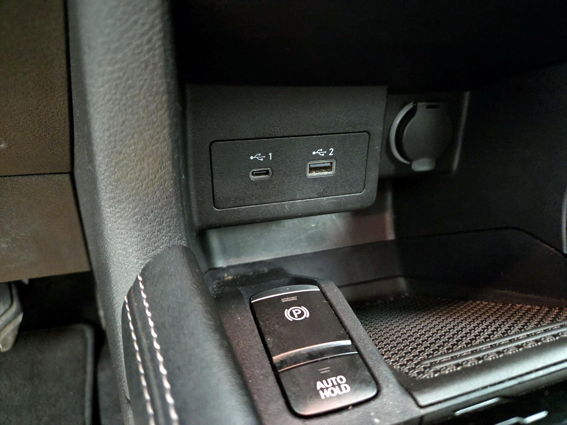 Thumbnail: 2024 Nissan Kicks - 18