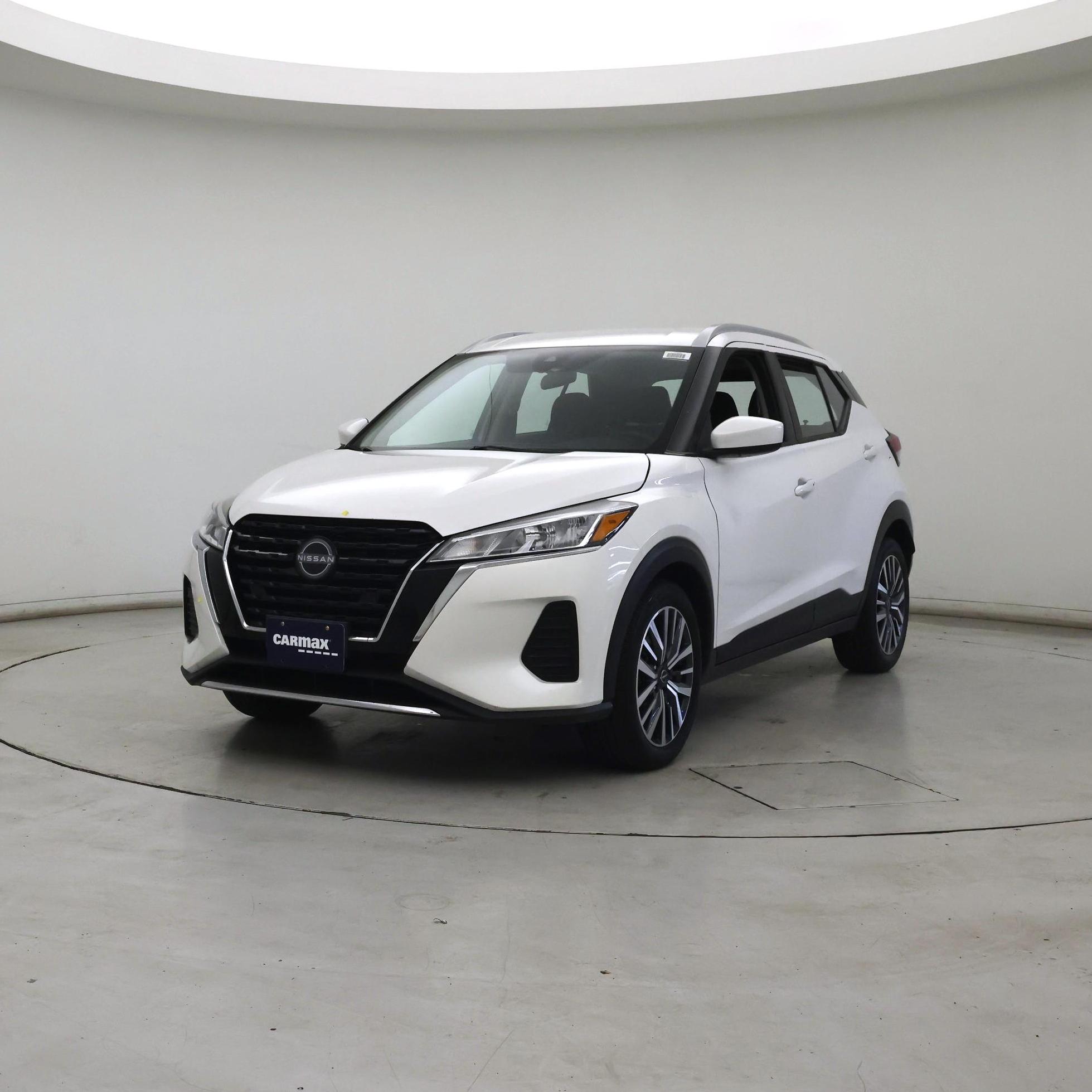 Thumbnail: 2024 Nissan Kicks - 4