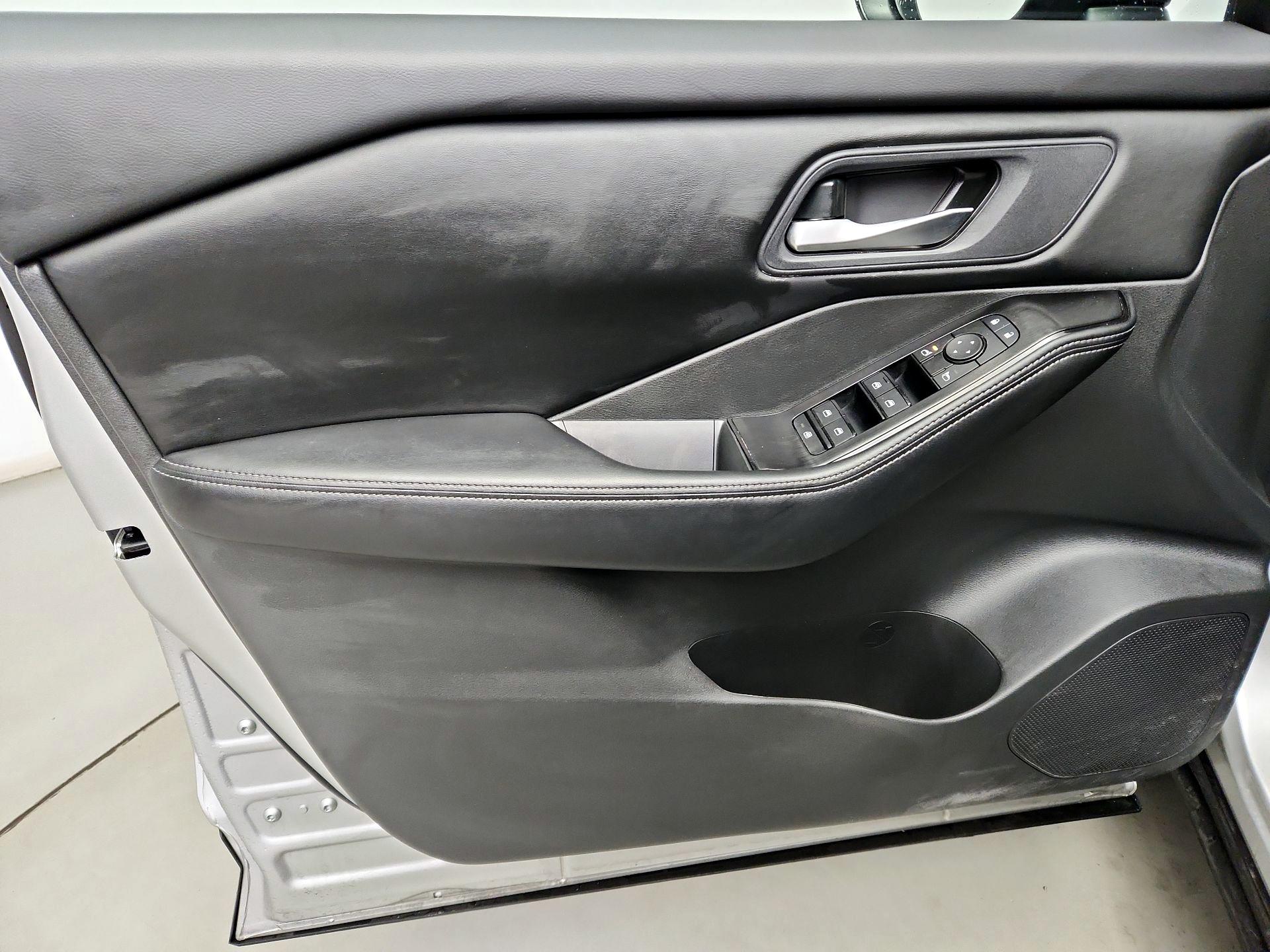 Thumbnail: 2025 Nissan Rogue - 12