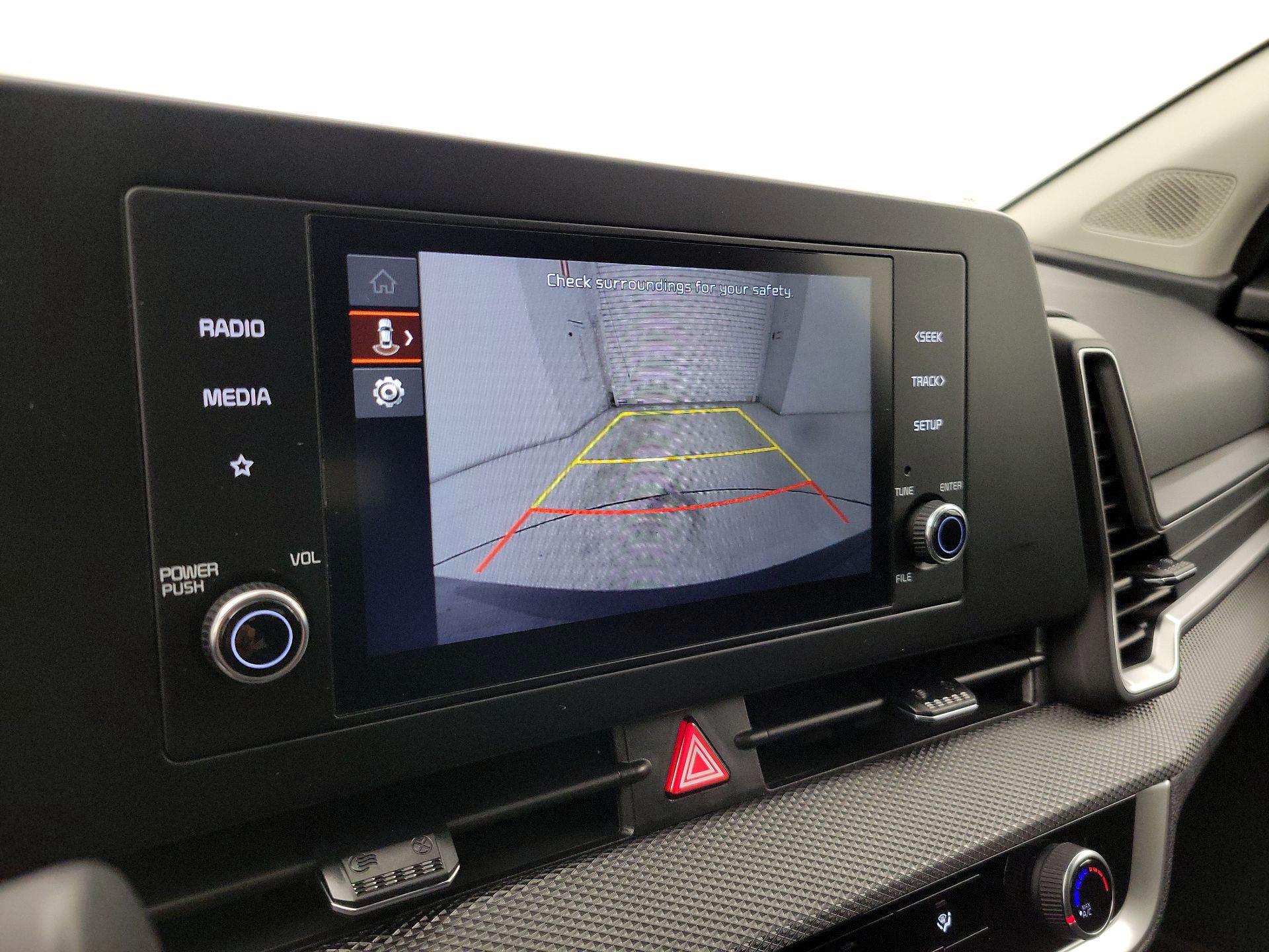 Thumbnail: 2025 Kia Sportage - 14