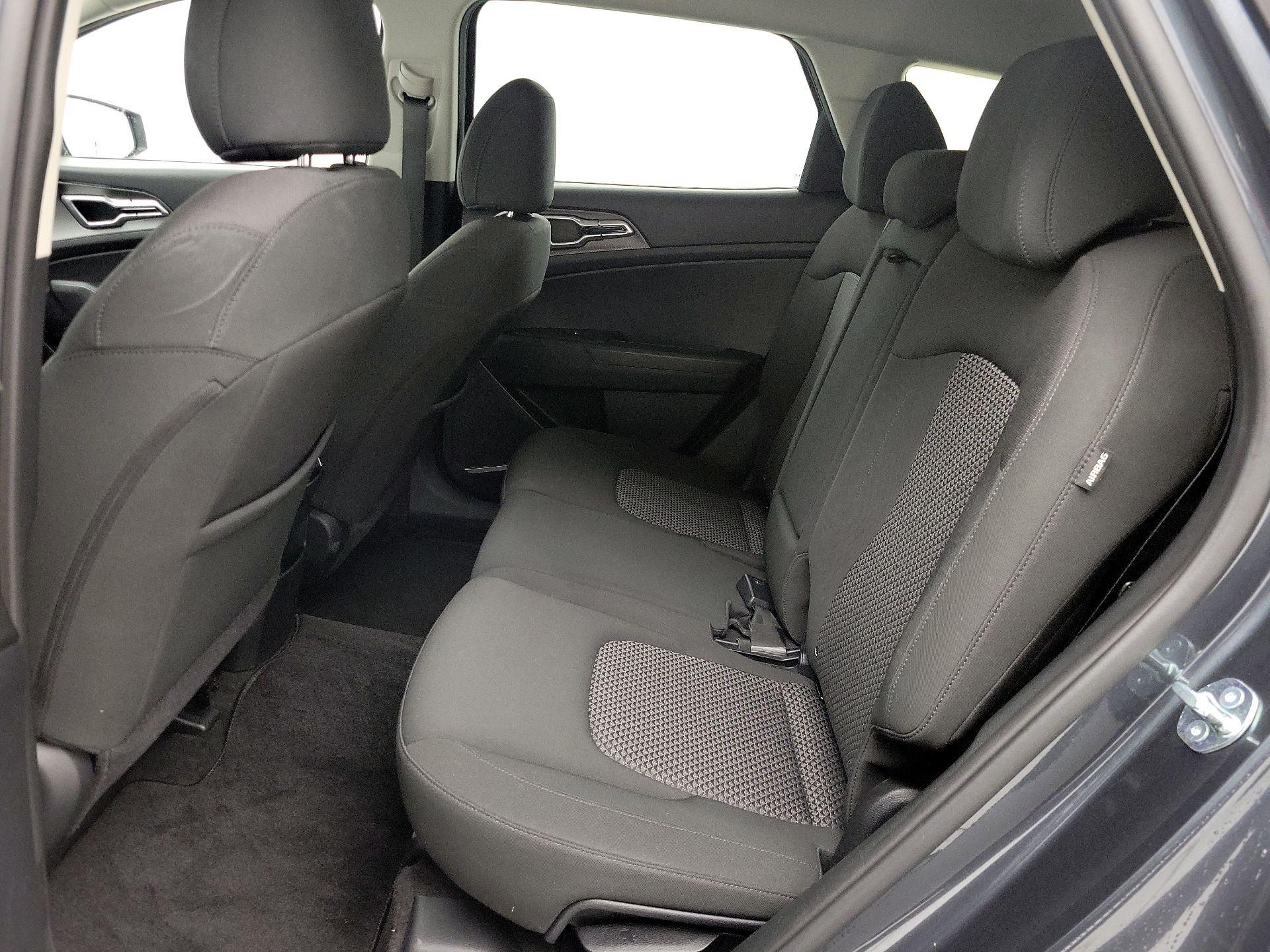 Thumbnail: 2025 Kia Sportage - 19