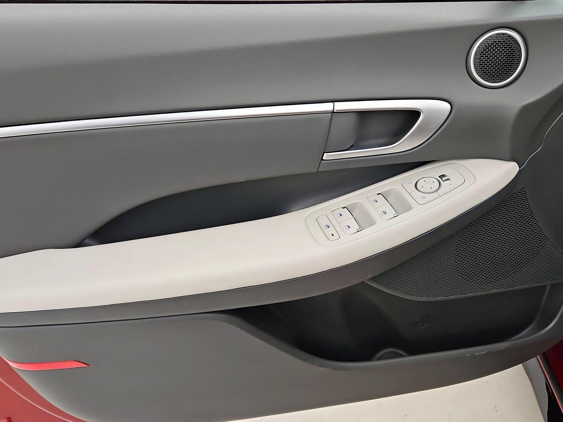 Thumbnail: 2025 Hyundai Sonata - 12