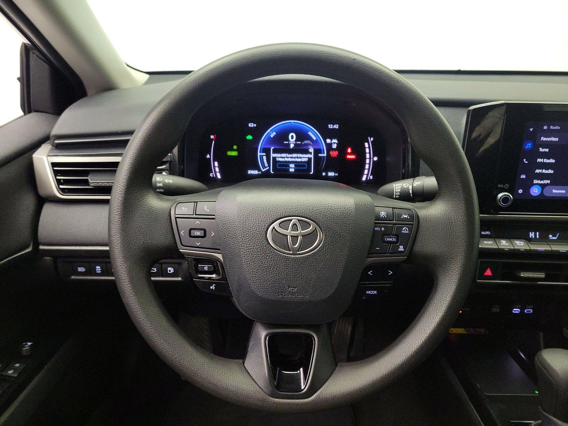 Thumbnail: 2025 Toyota Camry - 10