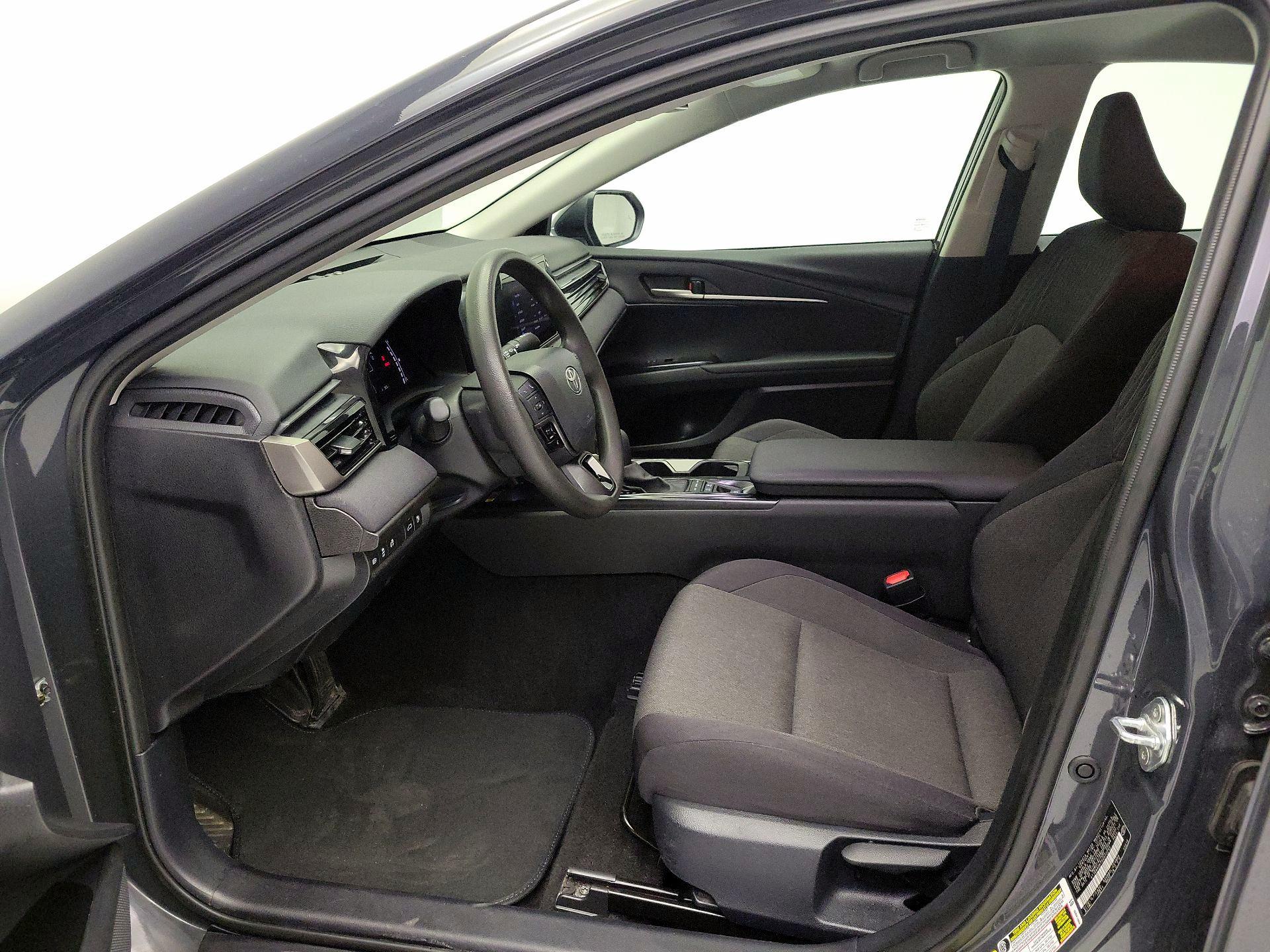 Thumbnail: 2025 Toyota Camry - 11