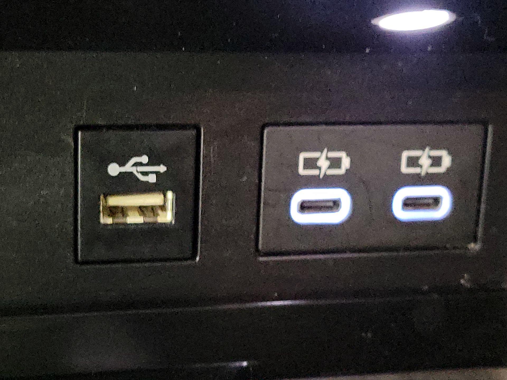 Thumbnail: 2025 Toyota Camry - 18