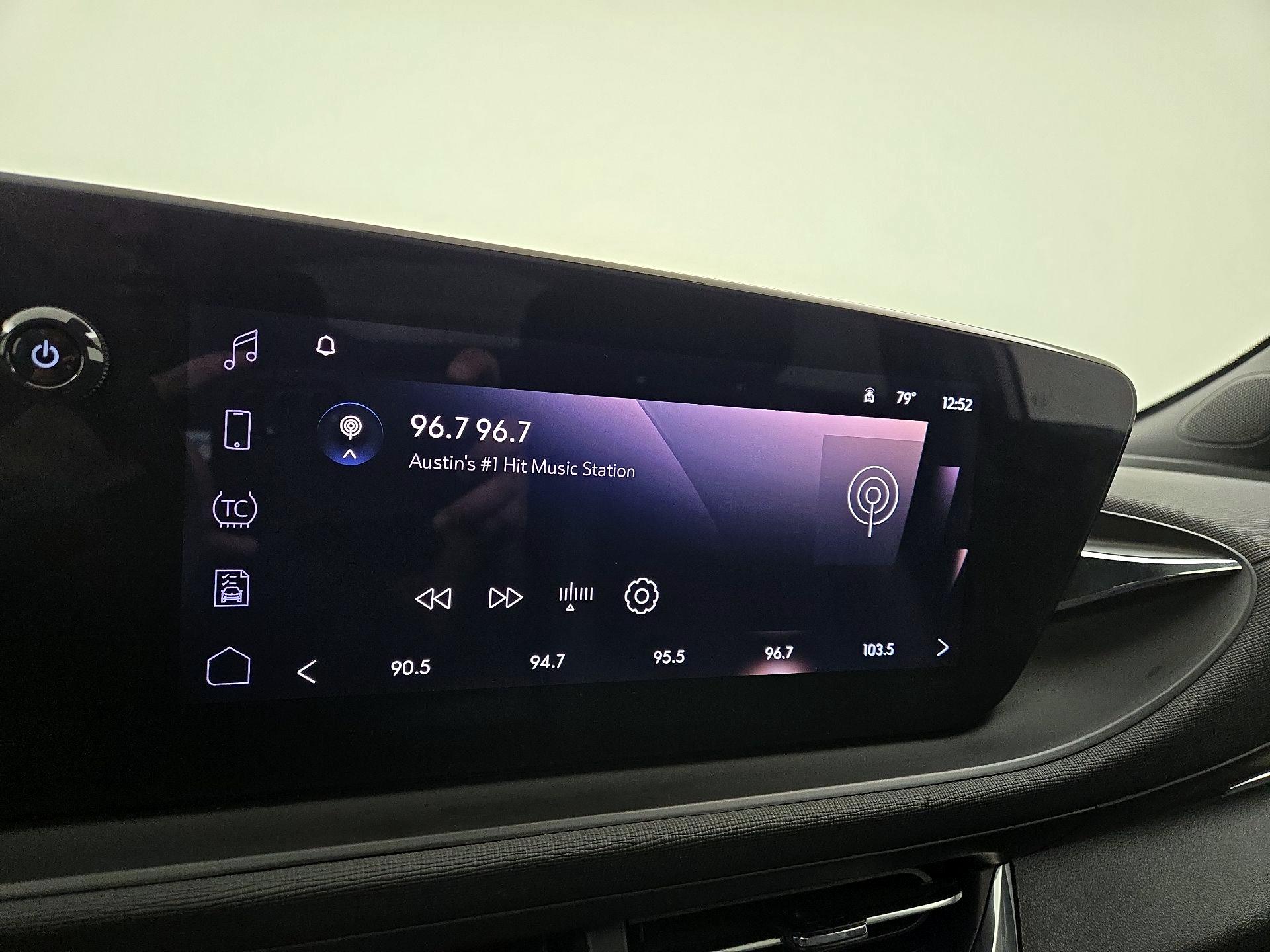 Thumbnail: 2025 Buick Envista - 15