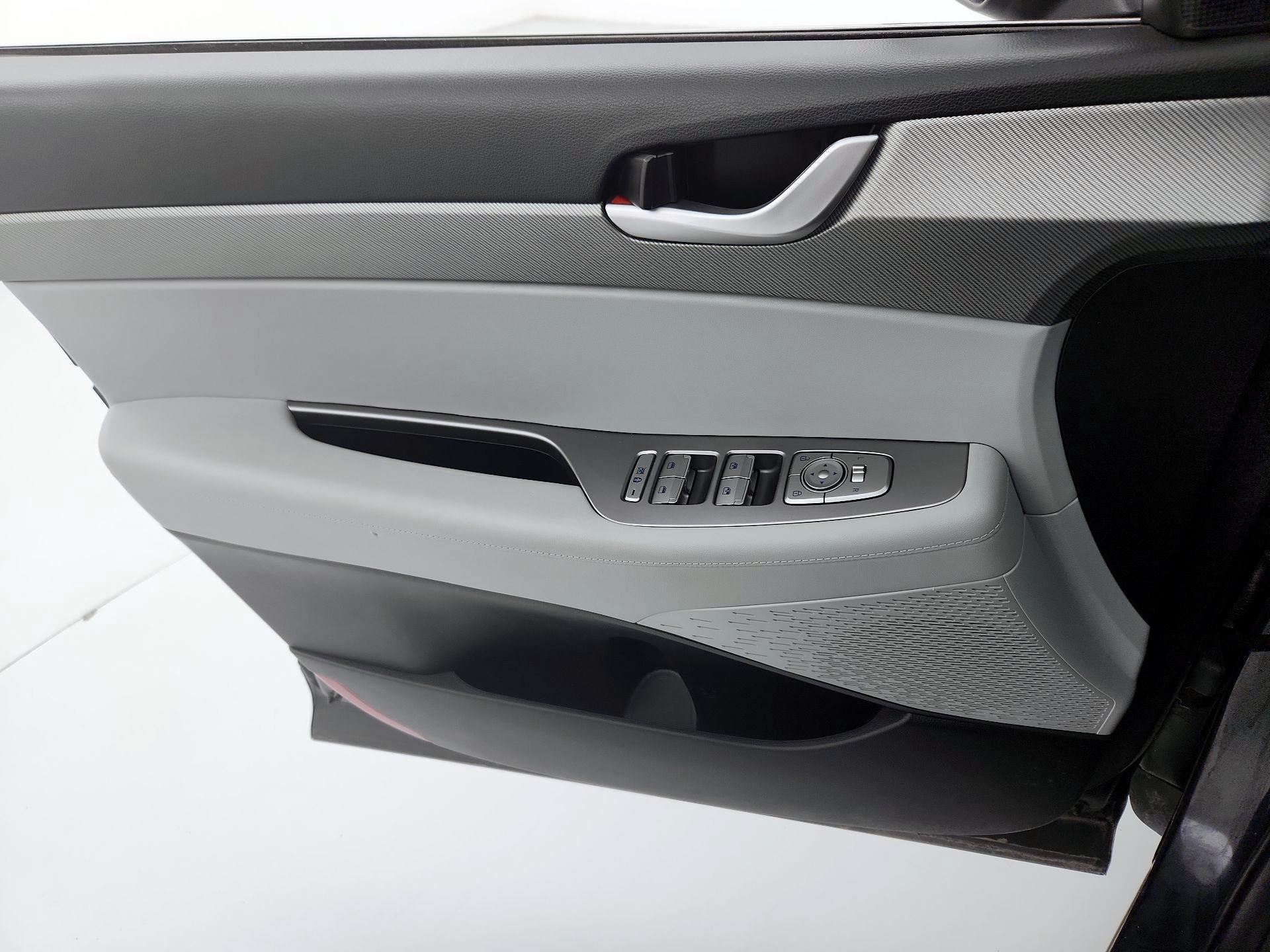 Thumbnail: 2025 Hyundai Palisade - 12