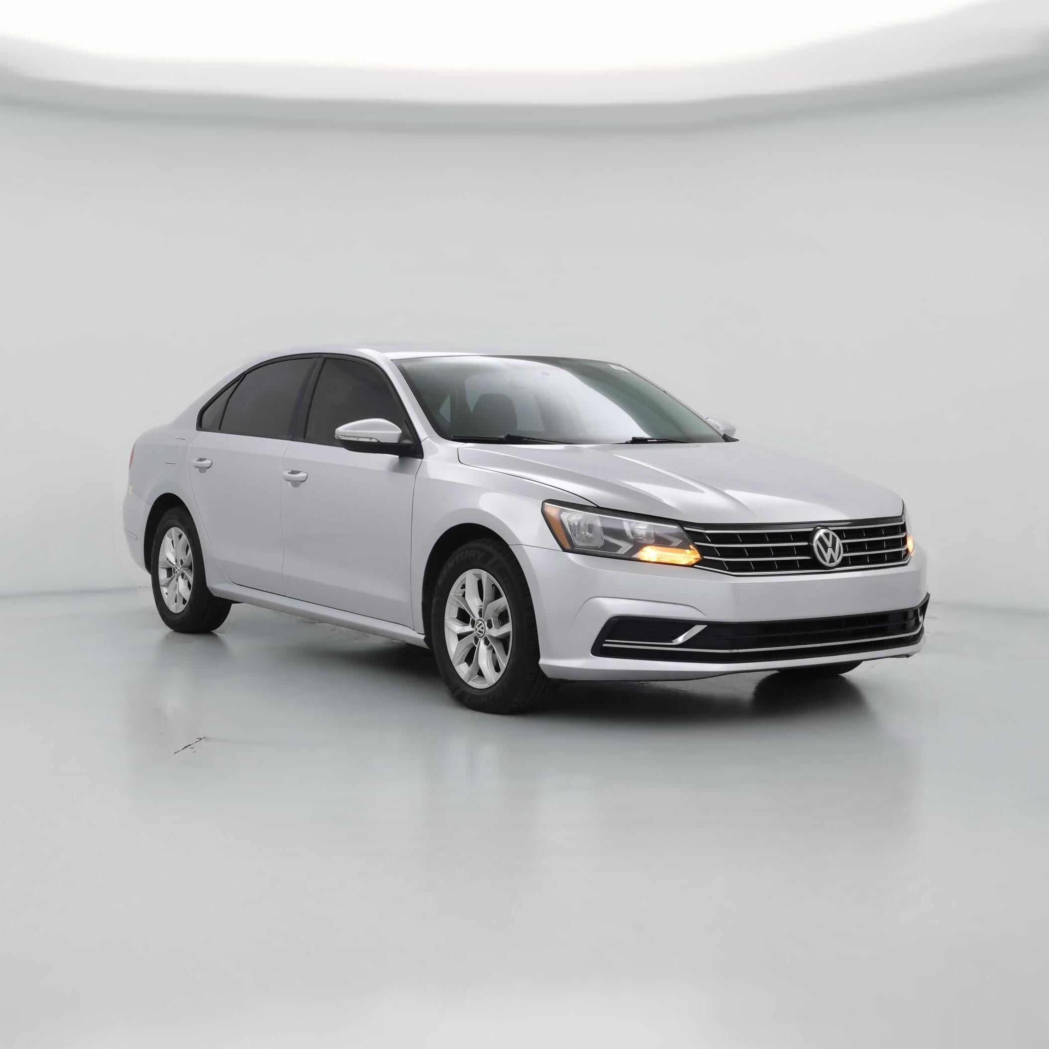 Thumbnail: 2018 Volkswagen Passat - 1