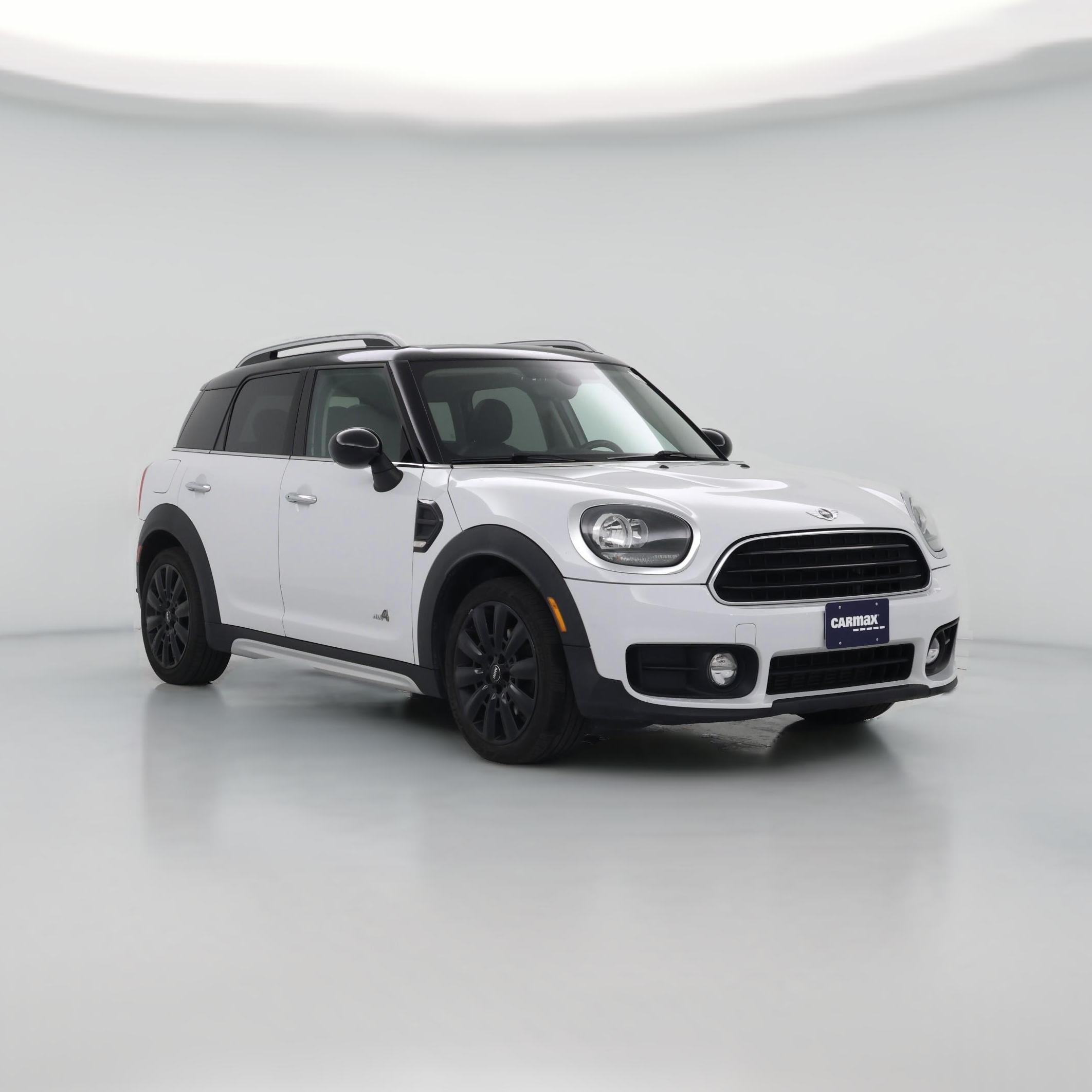 Thumbnail: 2017 MINI Cooper Countryman - 1
