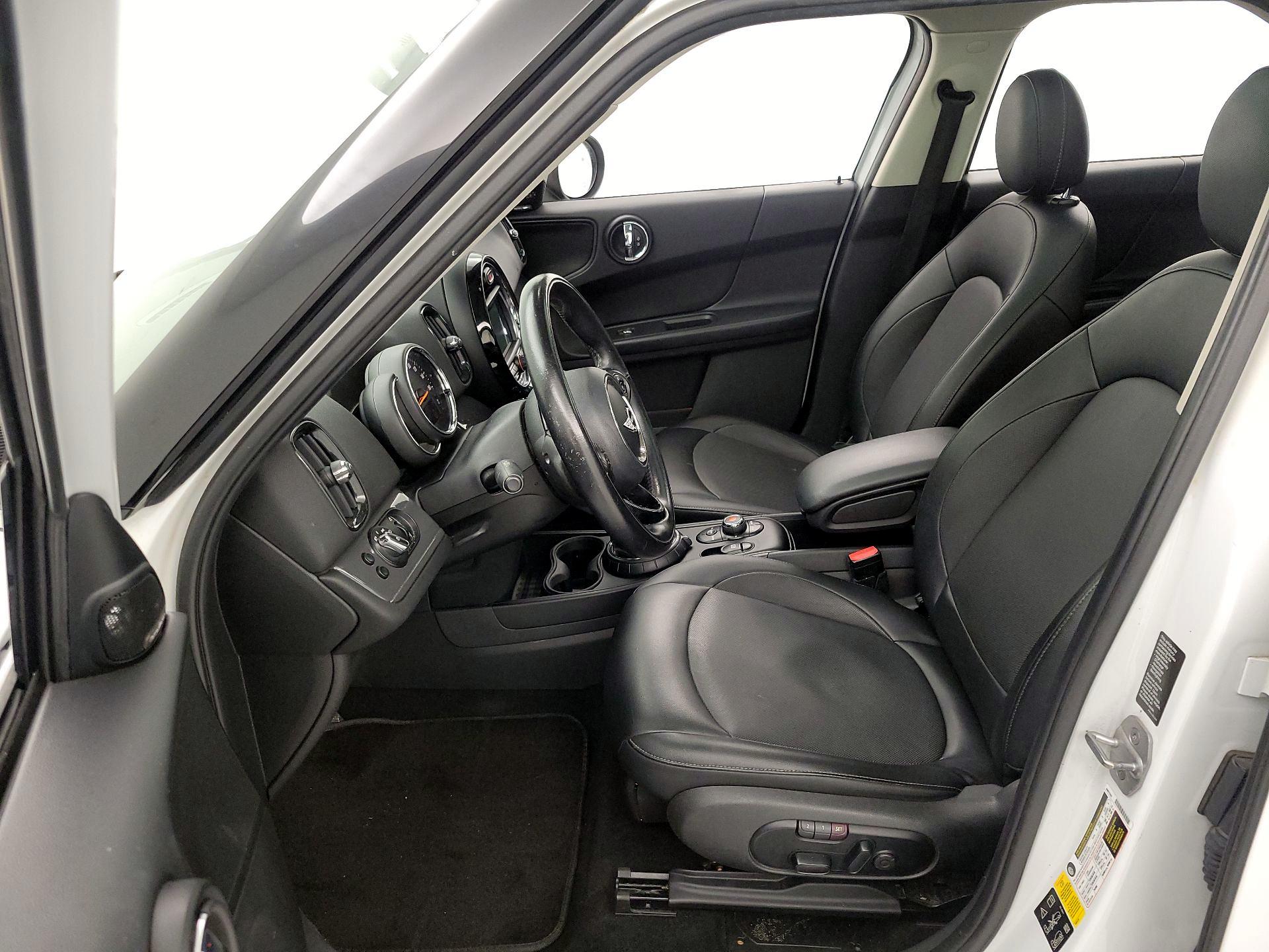 Thumbnail: 2017 MINI Cooper Countryman - 11