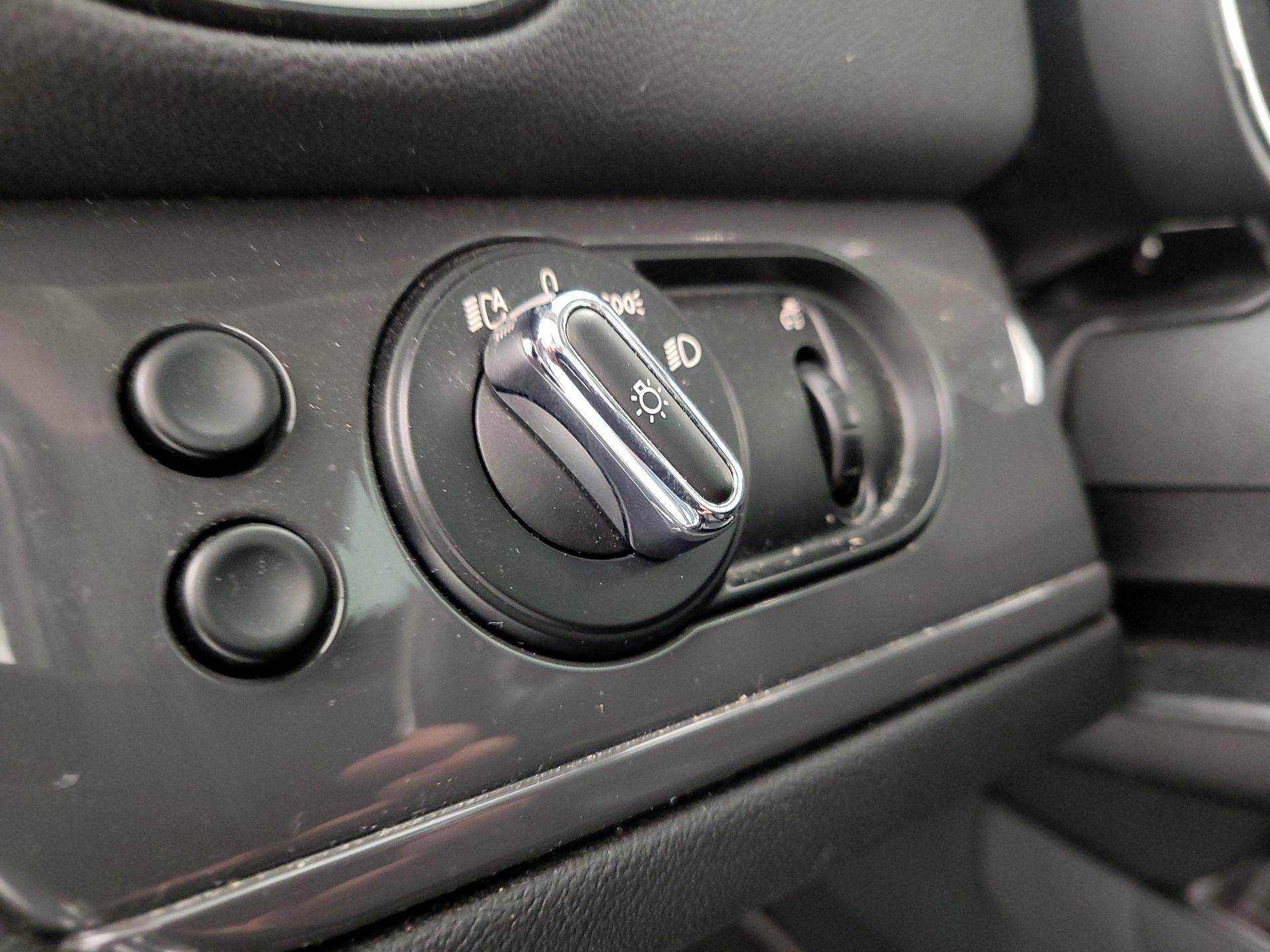 Thumbnail: 2017 MINI Cooper Countryman - 13