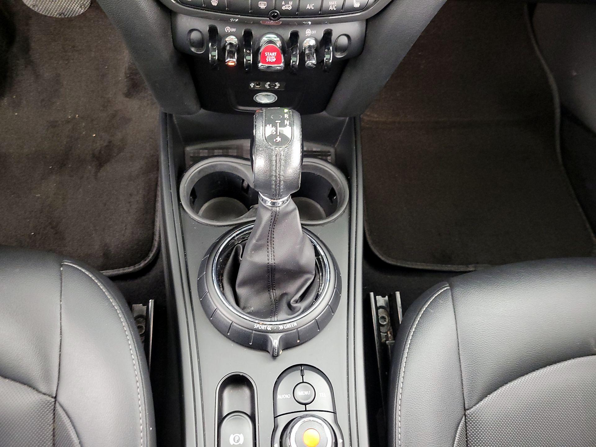 Thumbnail: 2017 MINI Cooper Countryman - 17