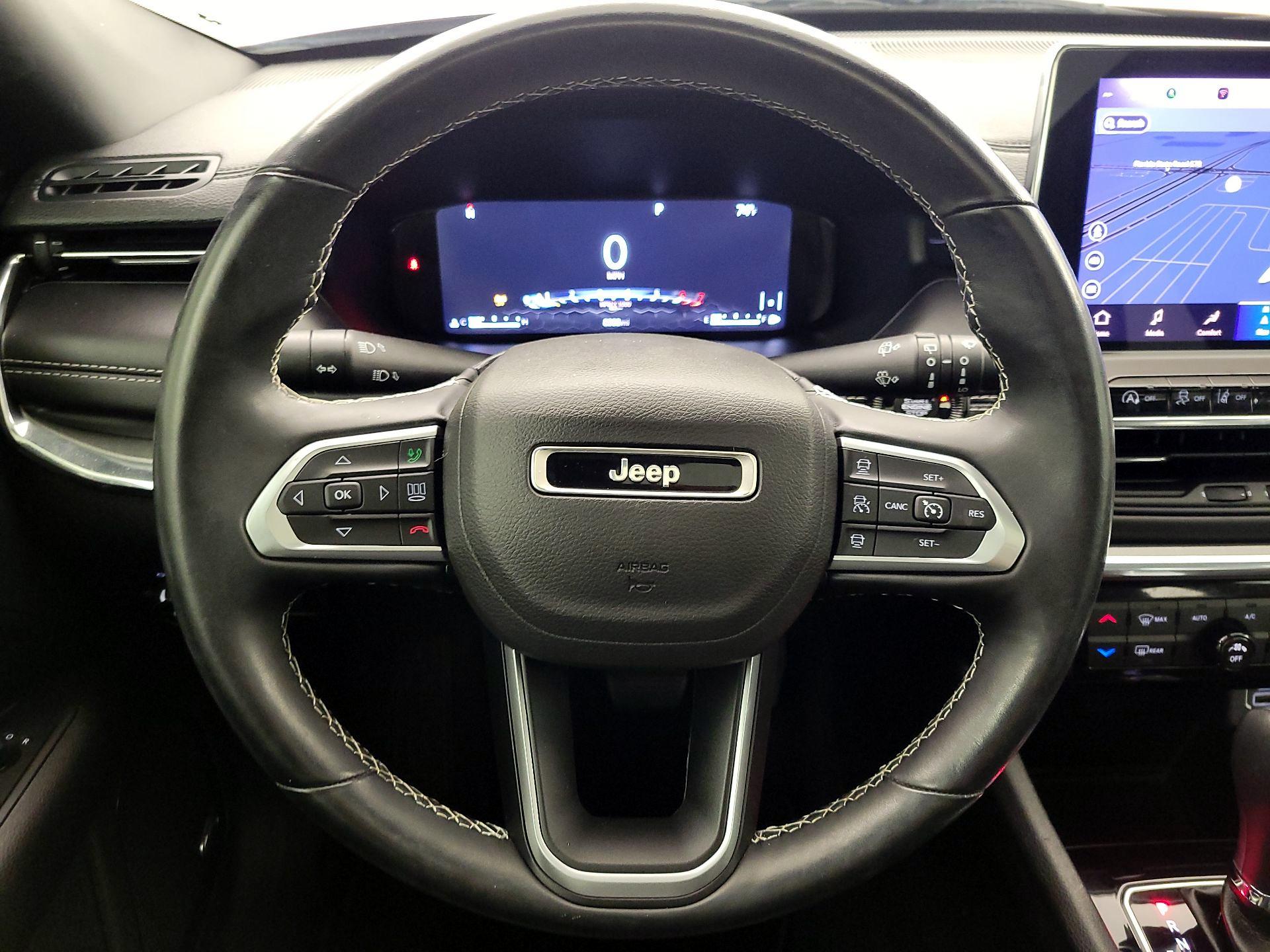 Thumbnail: 2022 Jeep Compass - 10