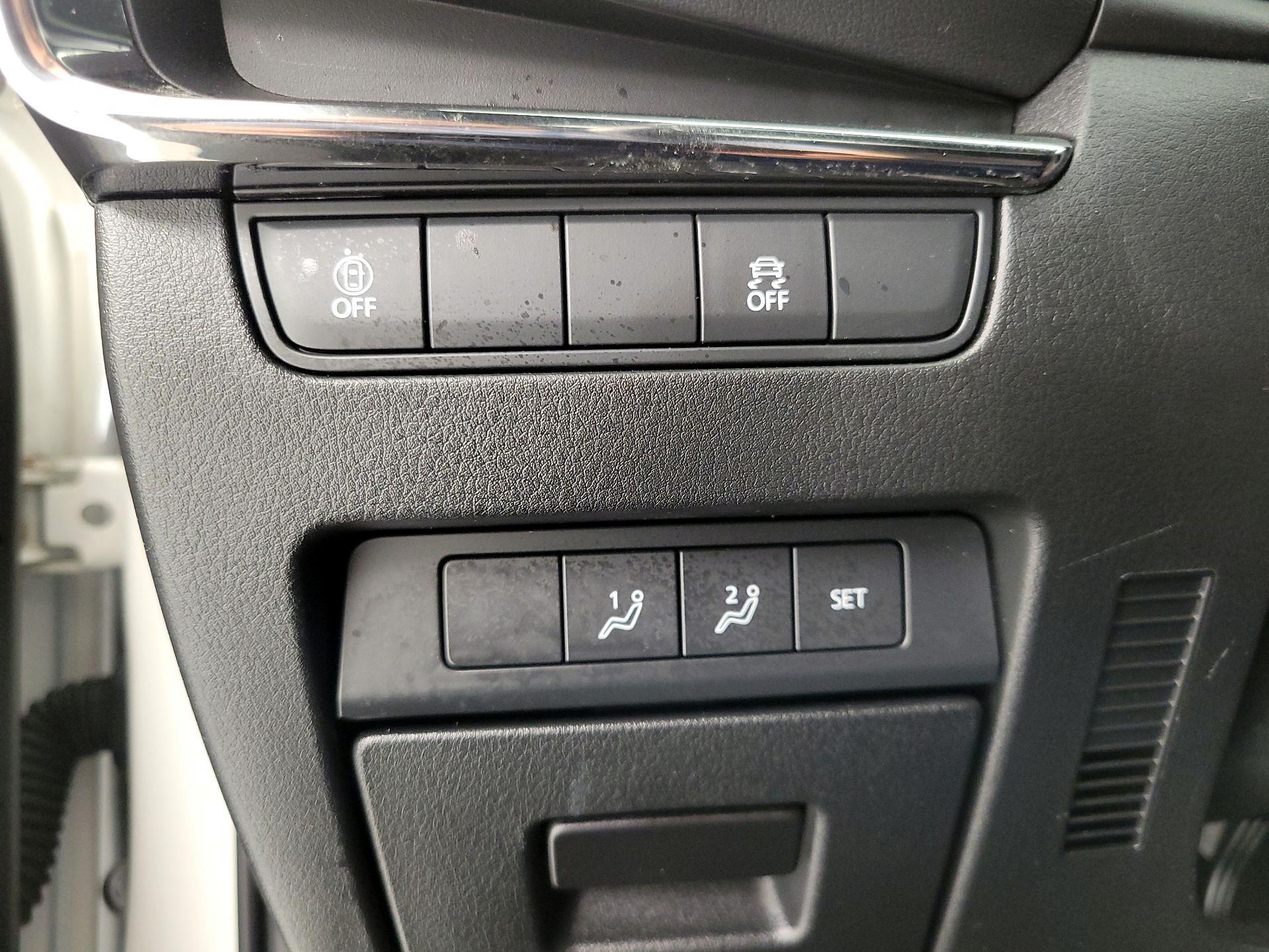 Thumbnail: 2023 Mazda Mazda3 - 13