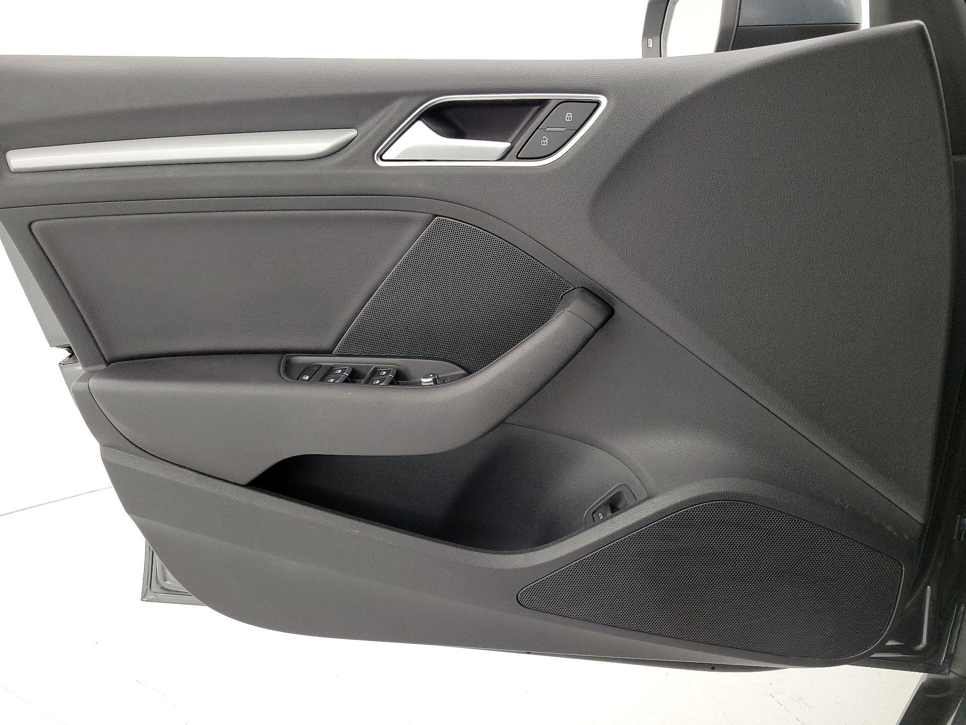 Thumbnail: 2016 Audi A3 - 12