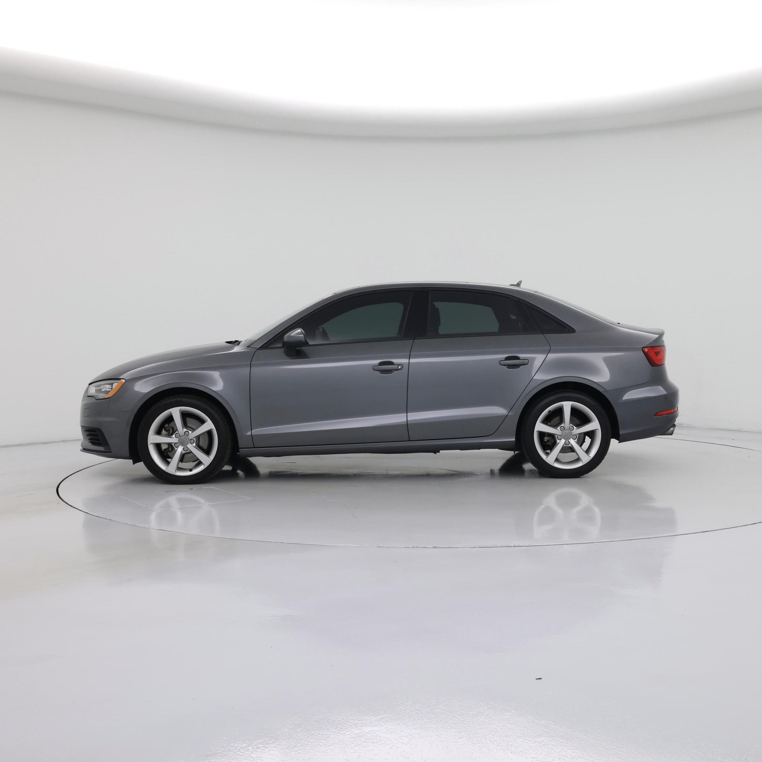 Thumbnail: 2016 Audi A3 - 3
